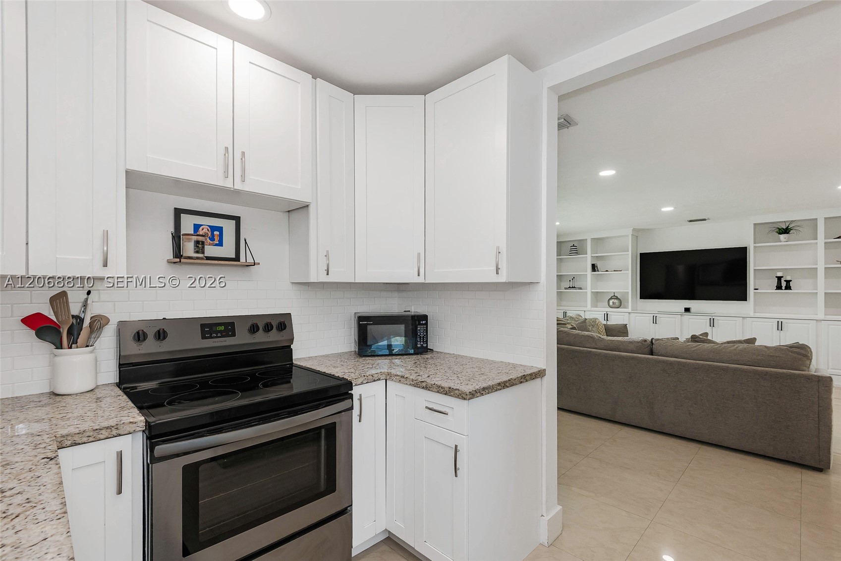 18145 SW 95th Ct Palmetto Bay, FL 33157