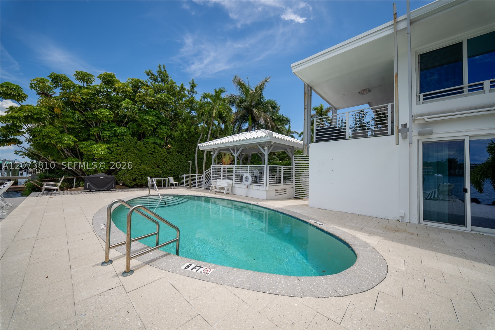 405 N Hibiscus Dr #202 Miami Beach, FL 33139