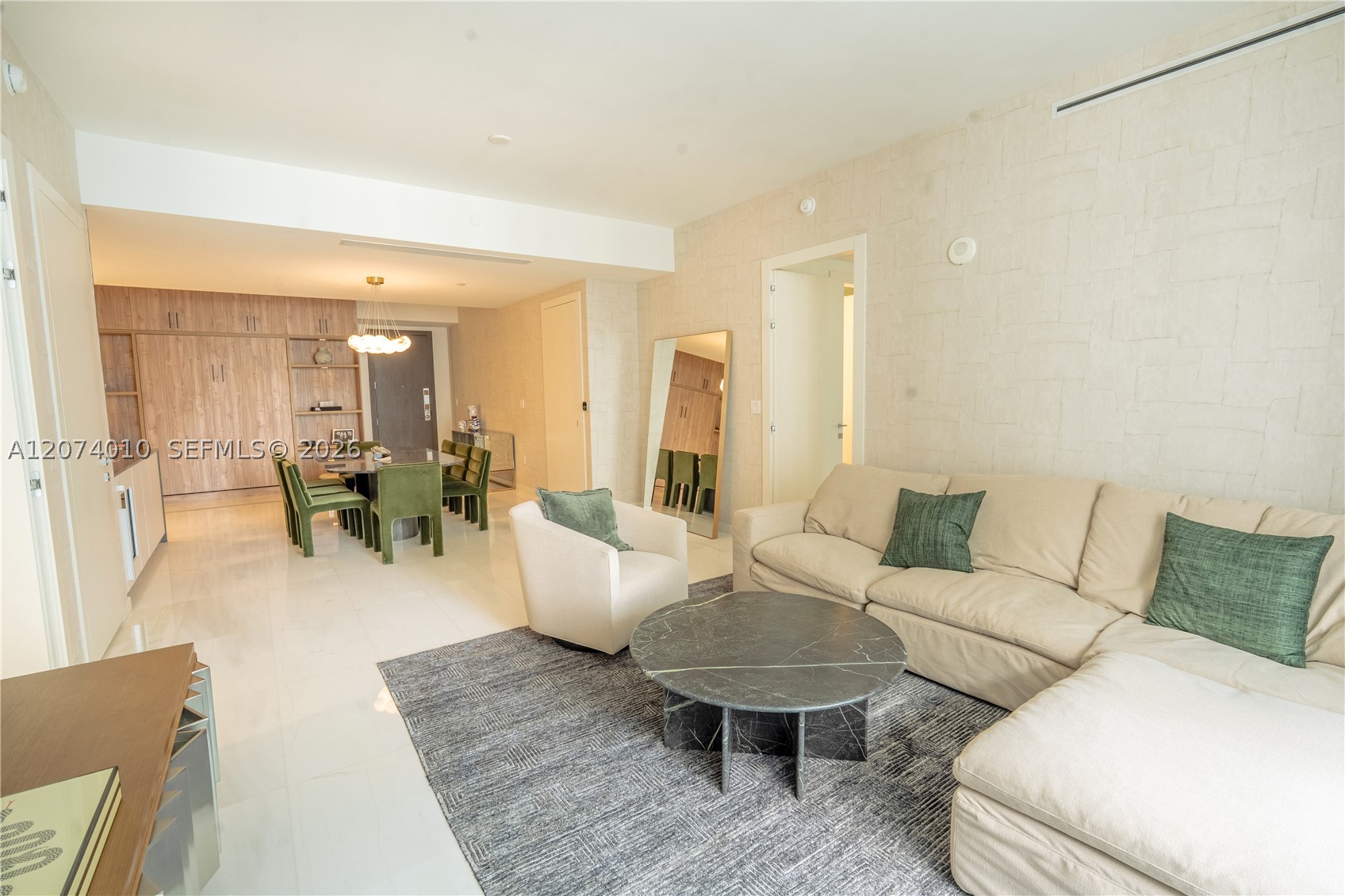 300 Biscayne Blvd Way #3109W Miami, FL 33131
