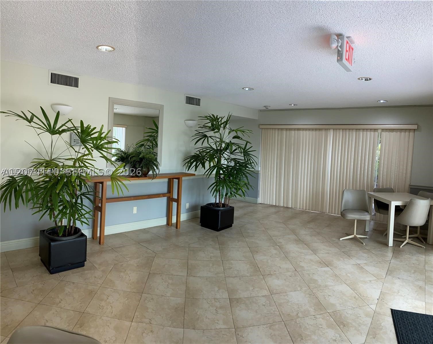 7900 Camino Cir #403