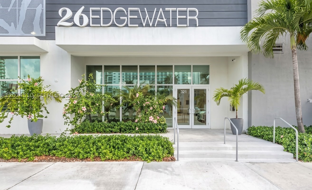 image 26 Edgewater15