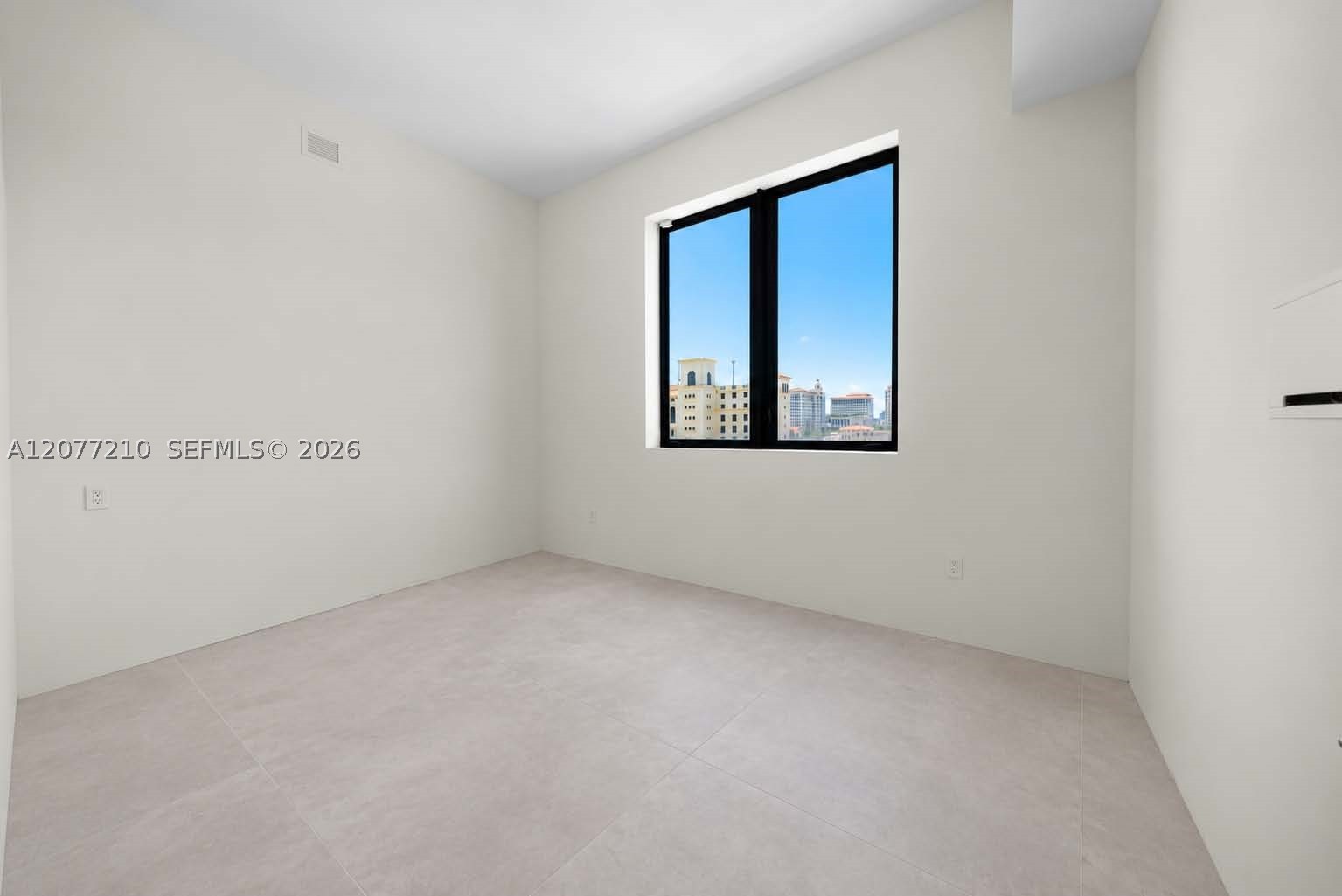 275 Giralda Ave #6A Coral Gables, FL 33134