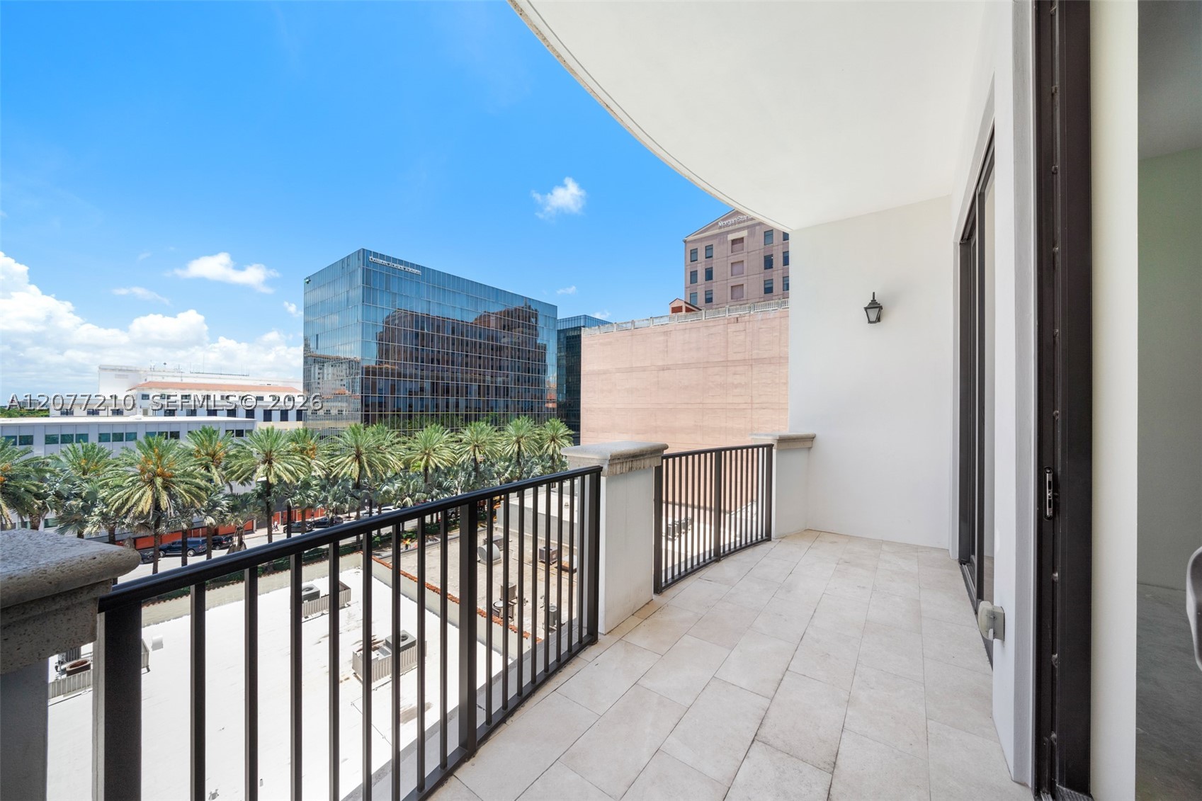 275 Giralda Ave #6A Coral Gables, FL 33134