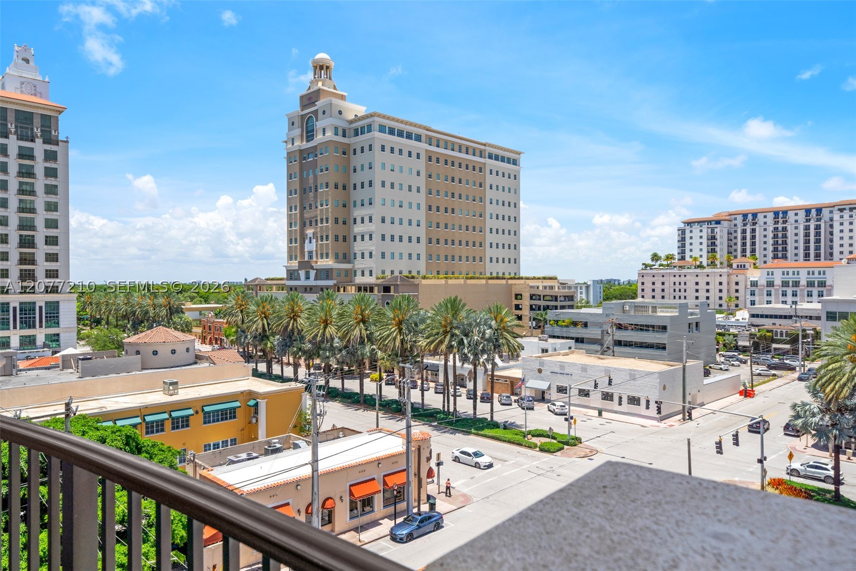 275 Giralda Ave #6A Coral Gables, FL 33134