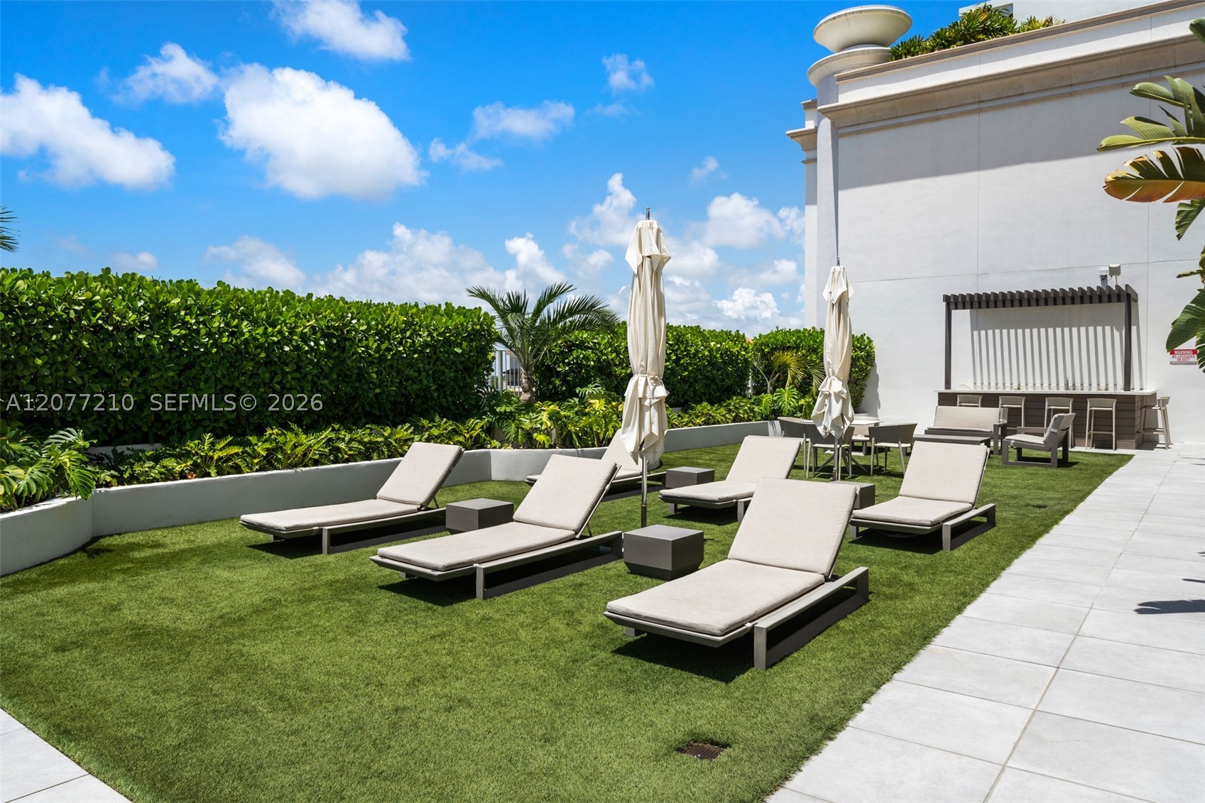 275 Giralda Ave #6A Coral Gables, FL 33134