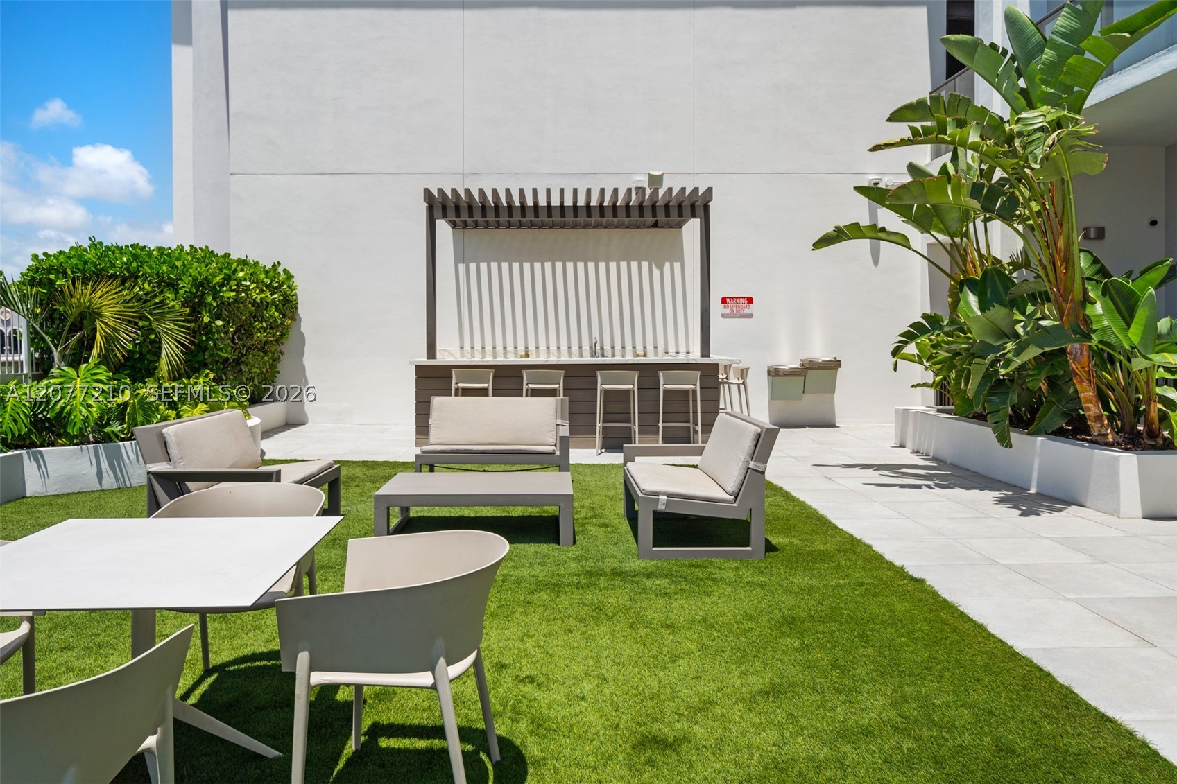 275 Giralda Ave #6A Coral Gables, FL 33134