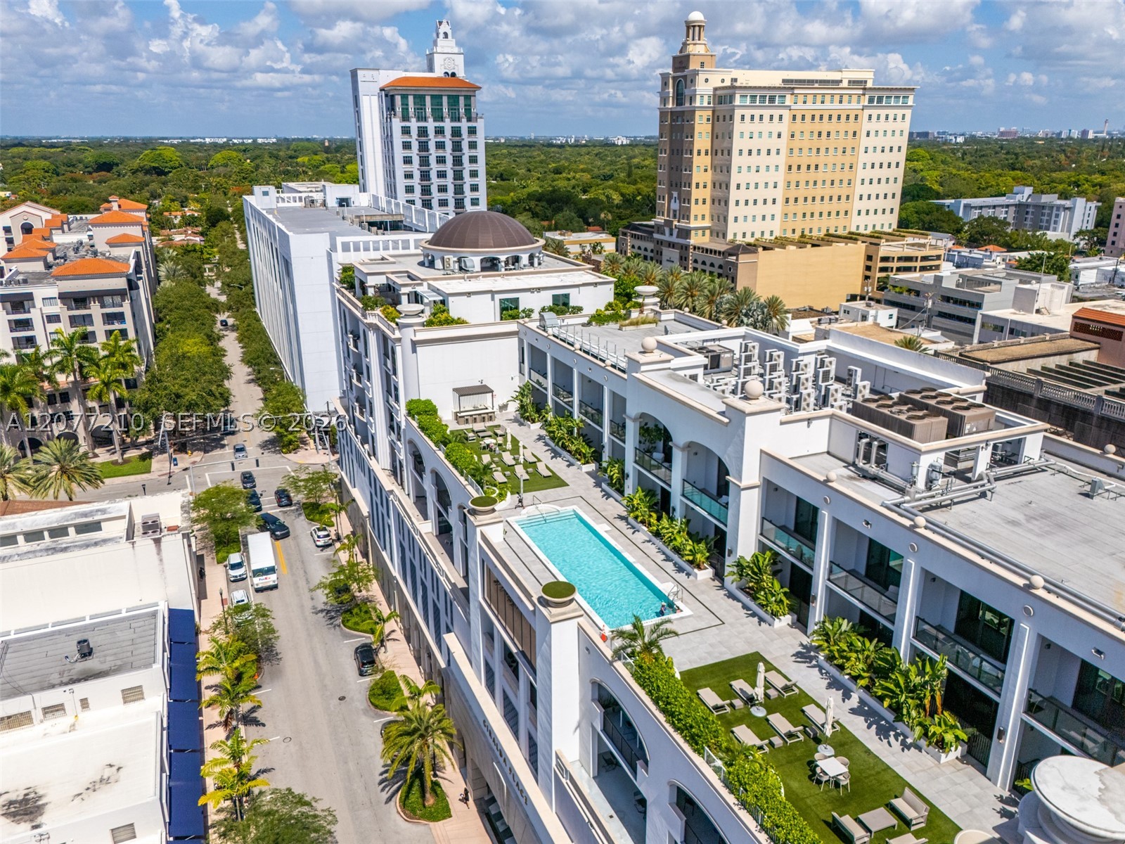275 Giralda Ave #6A Coral Gables, FL 33134