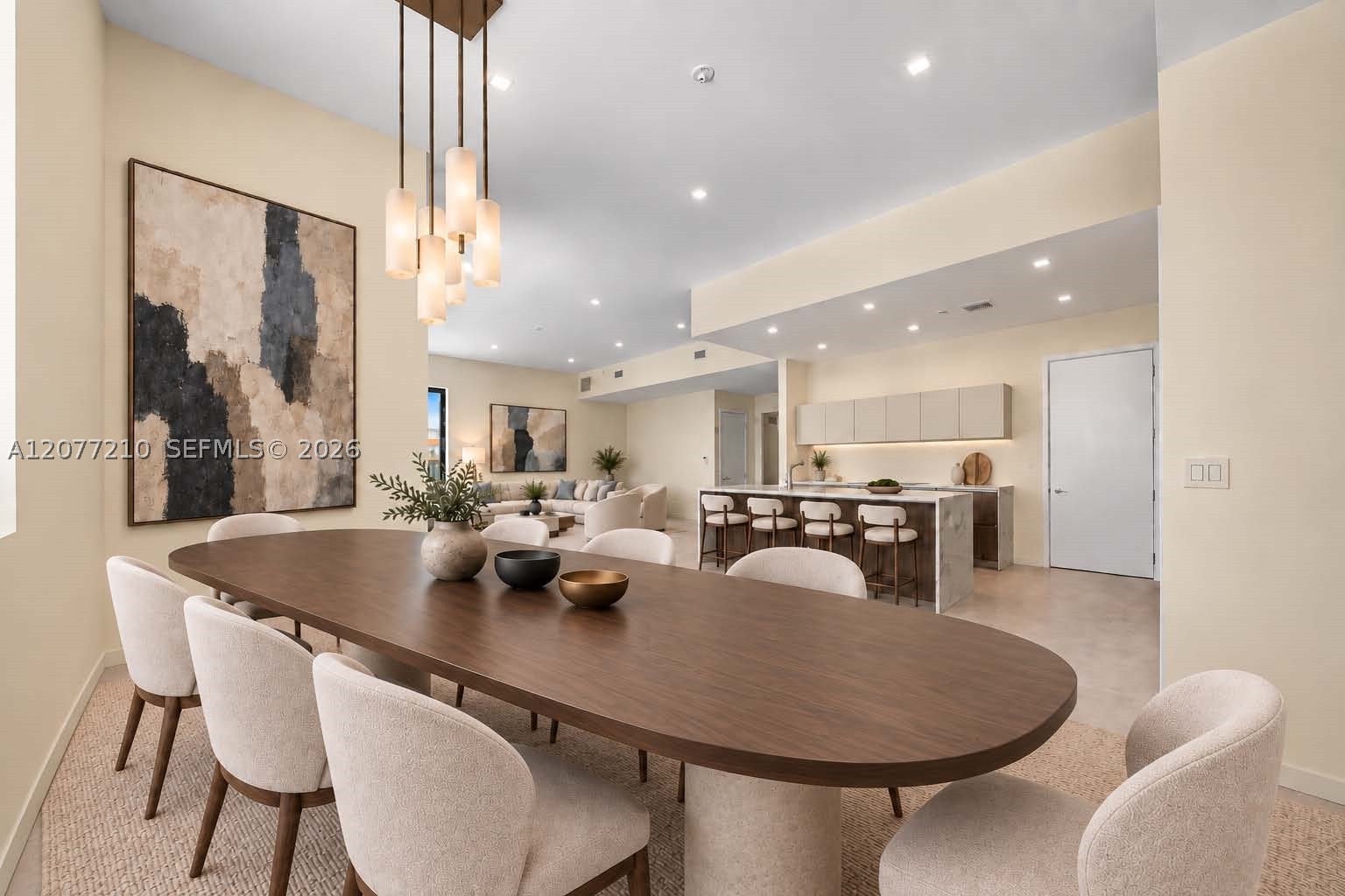 275 Giralda Ave #6A Coral Gables, FL 33134
