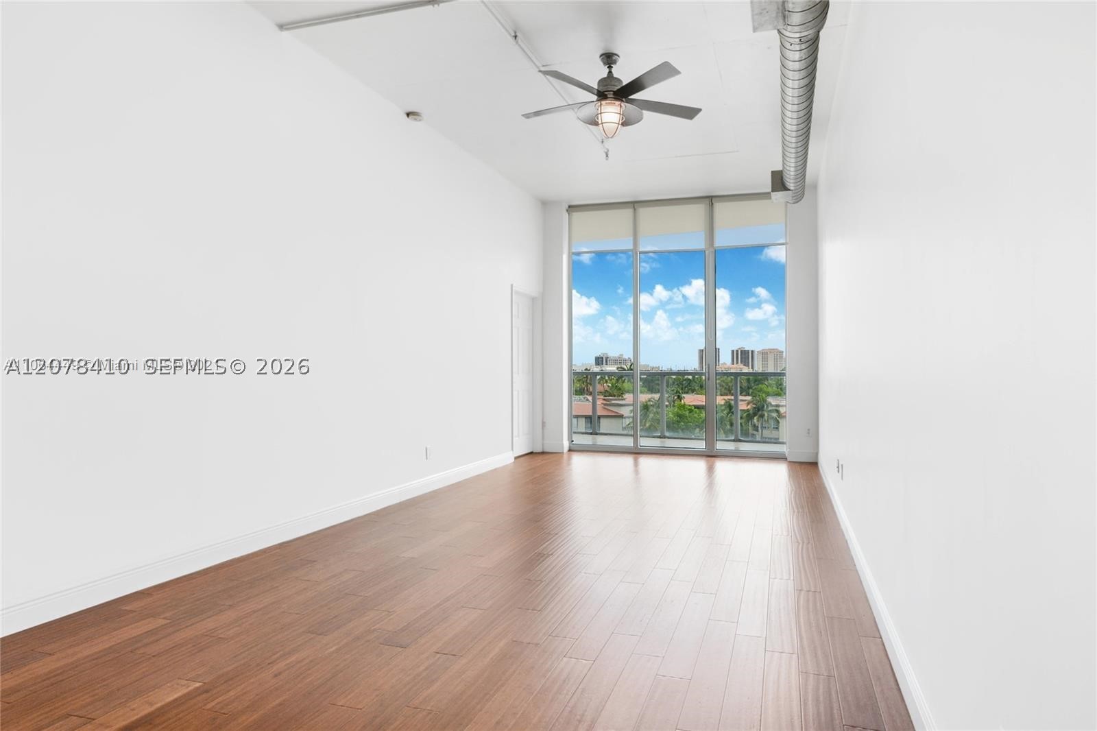 image Uptown Marina Lofts10