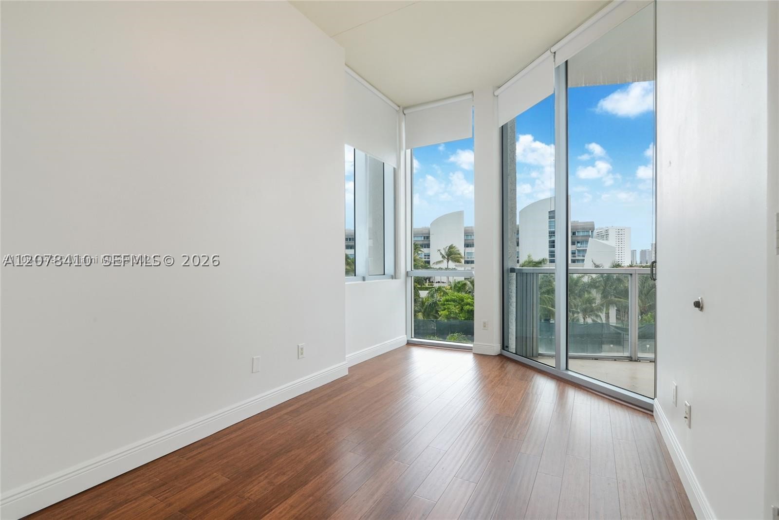image Uptown Marina Lofts6