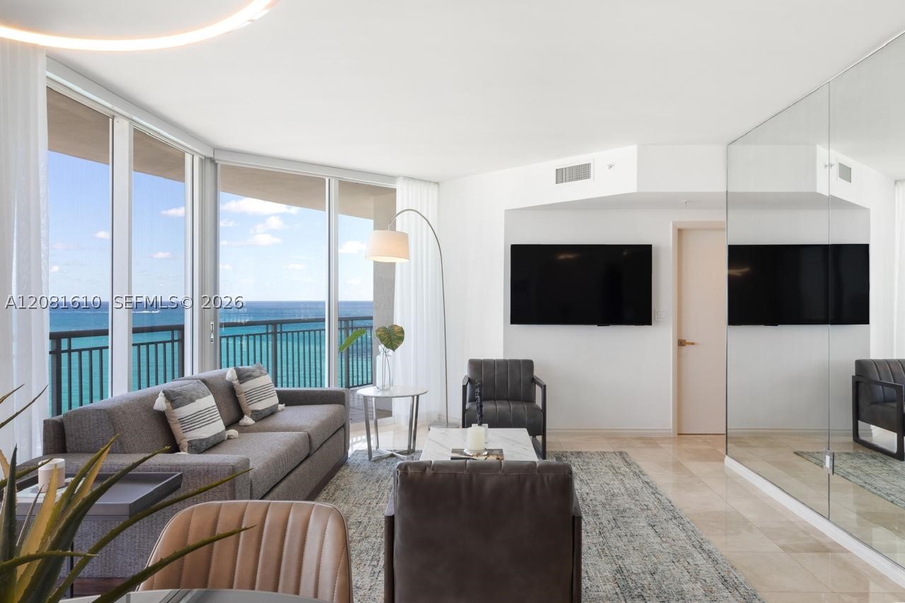17375 Collins Ave #2008 Sunny Isles Beach, FL 33160