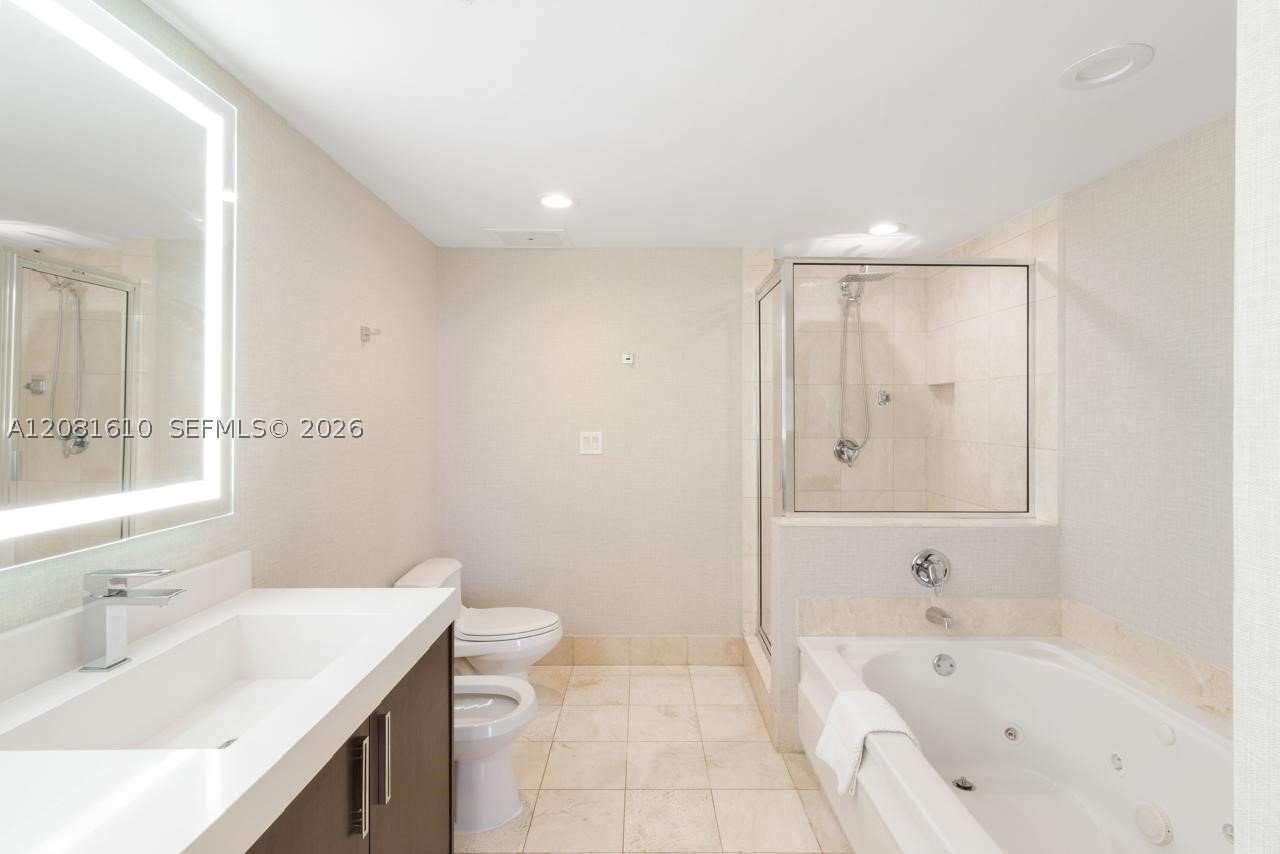 17375 Collins Ave #2008 Sunny Isles Beach, FL 33160