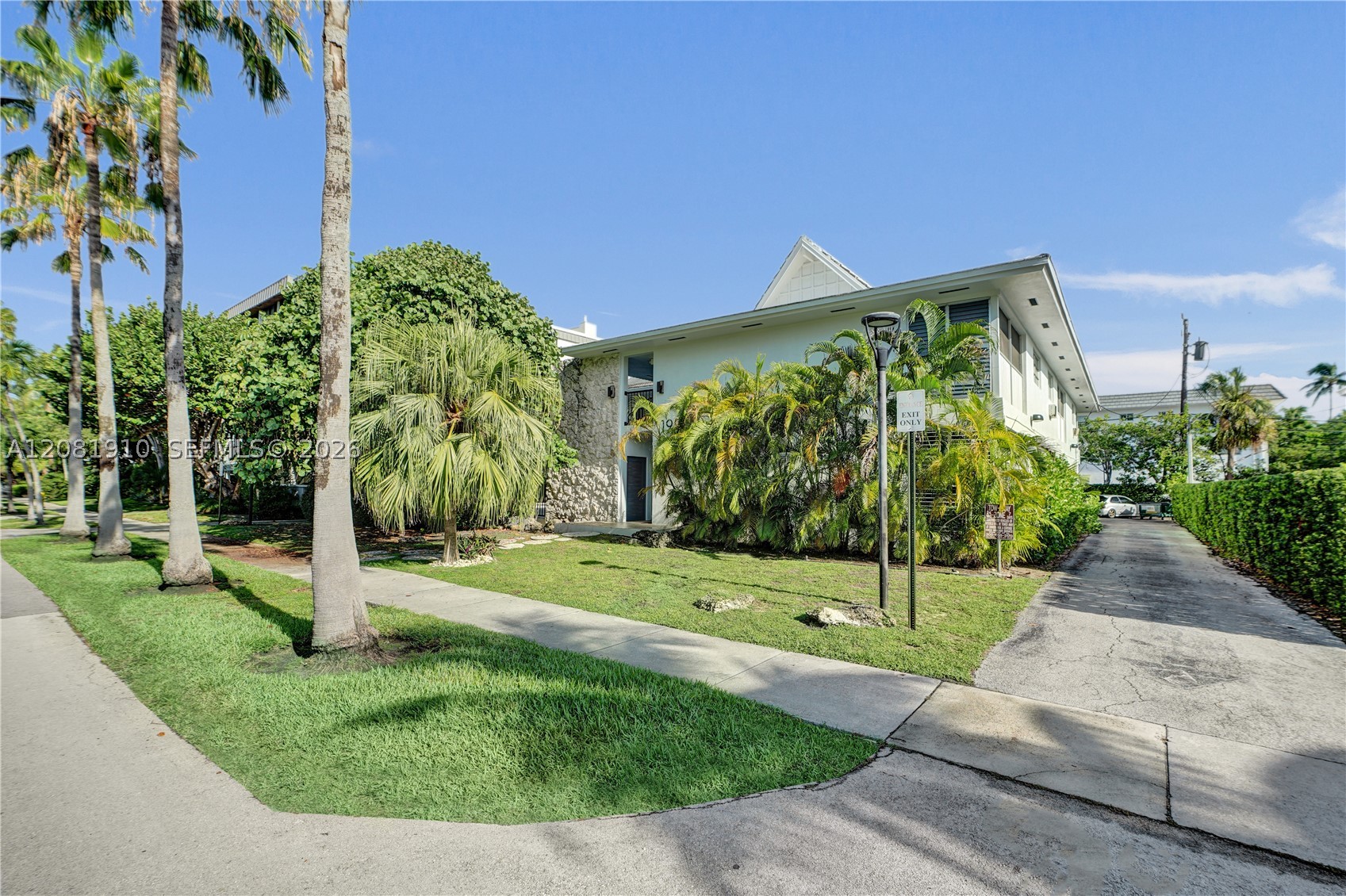195 Sunrise Dr #7