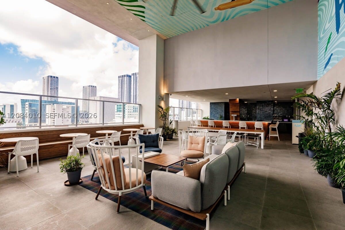 image Yotelpad Miami21