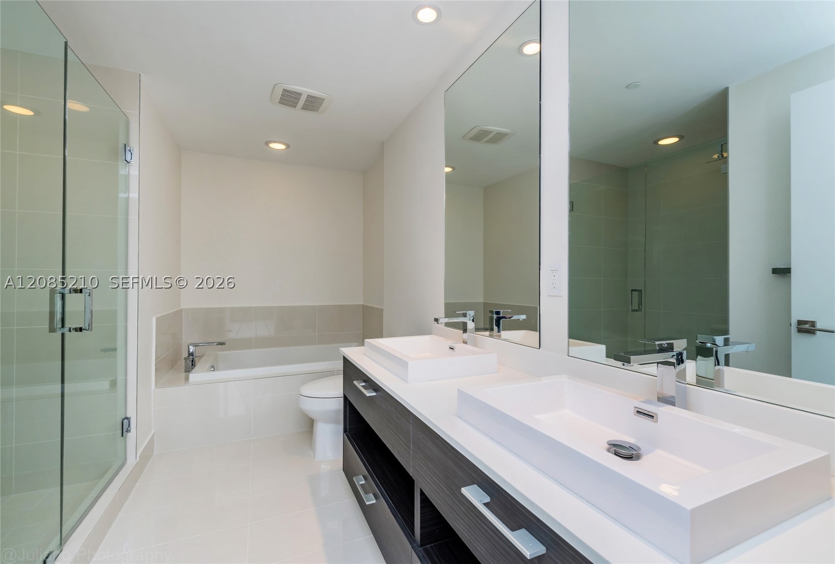 image Brickell Heights East21