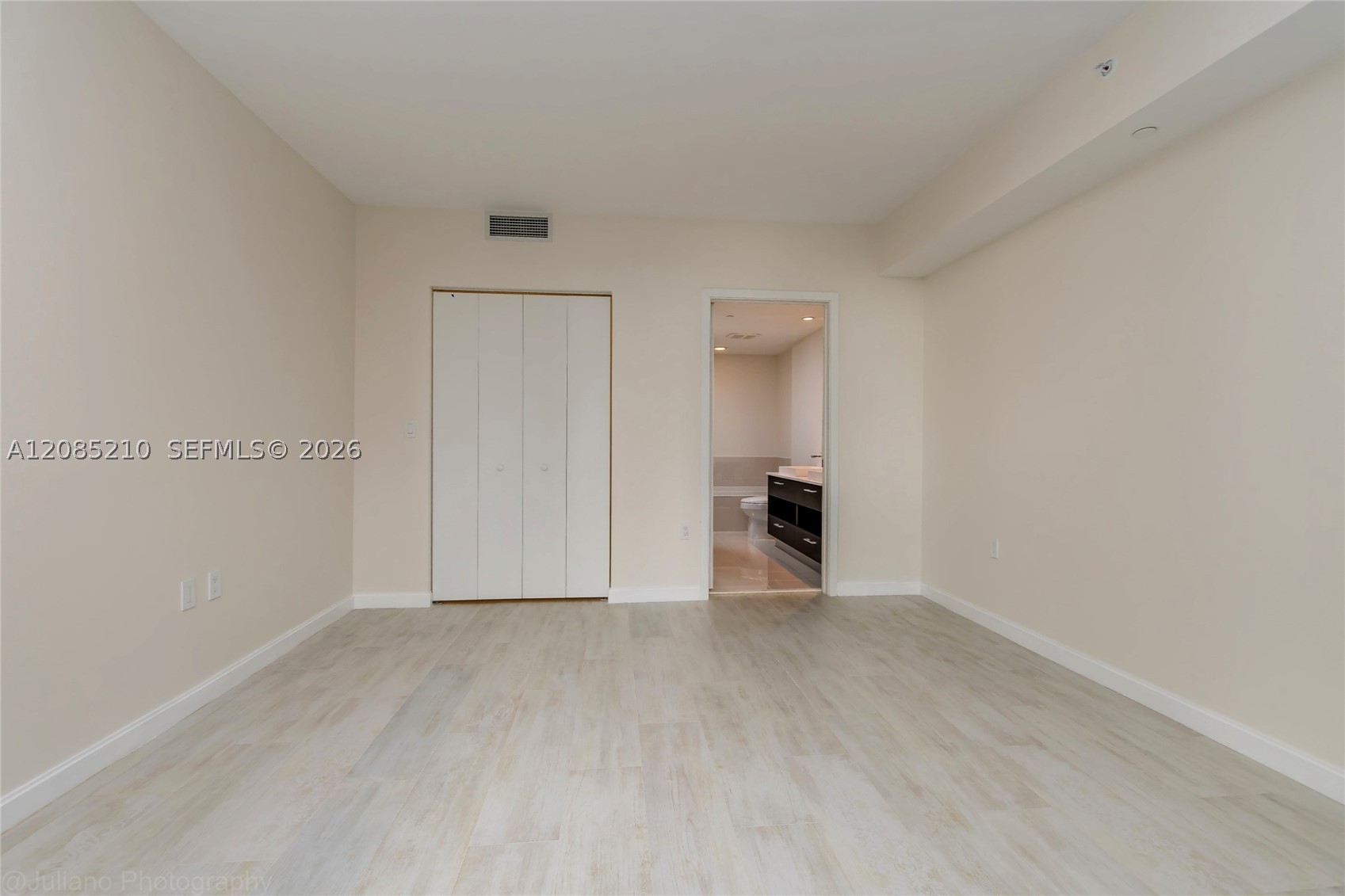 image Brickell Heights East24