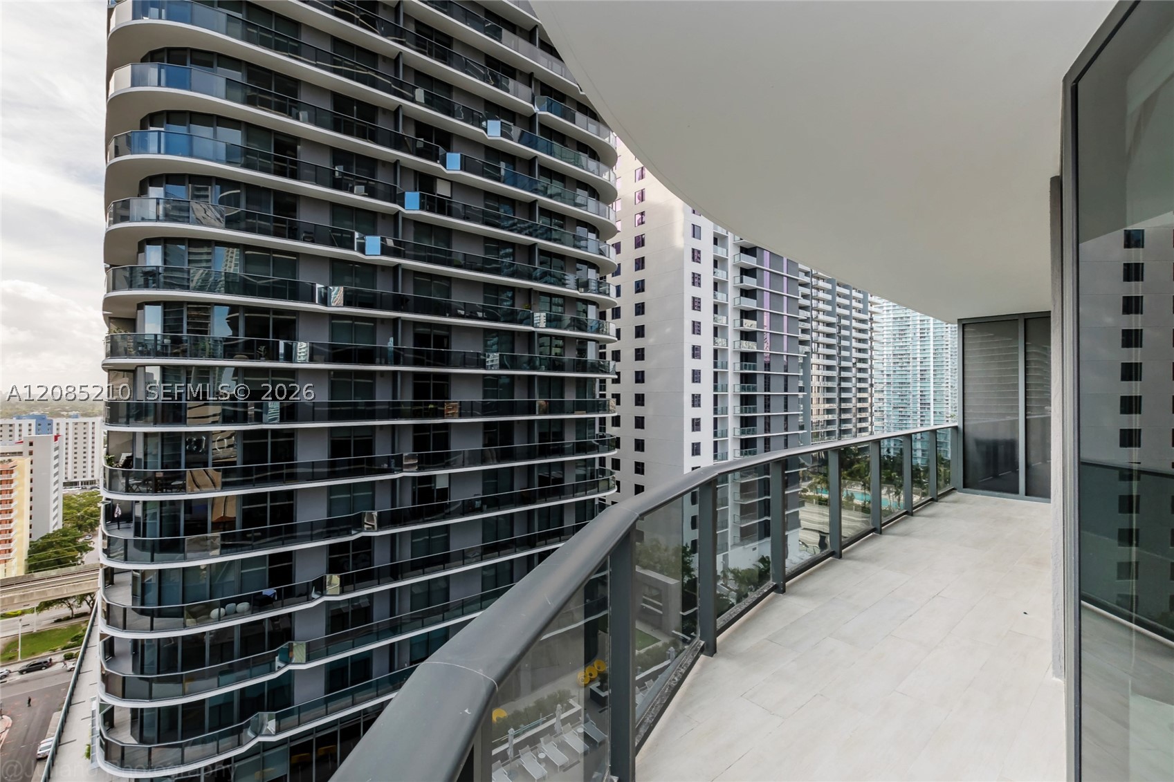 image Brickell Heights East3