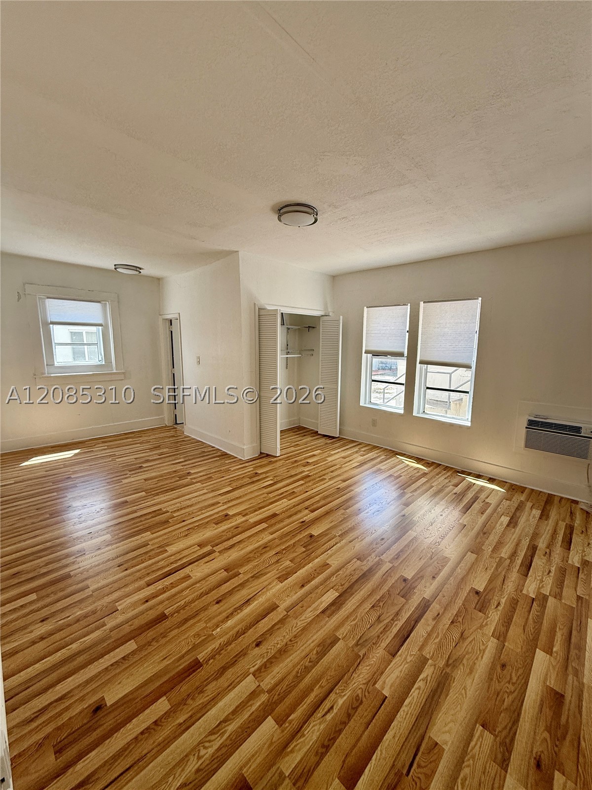 1319 Meridian Ave #108