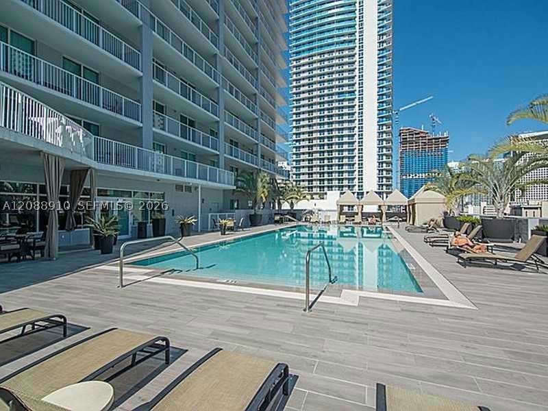 image Vue at Brickell16