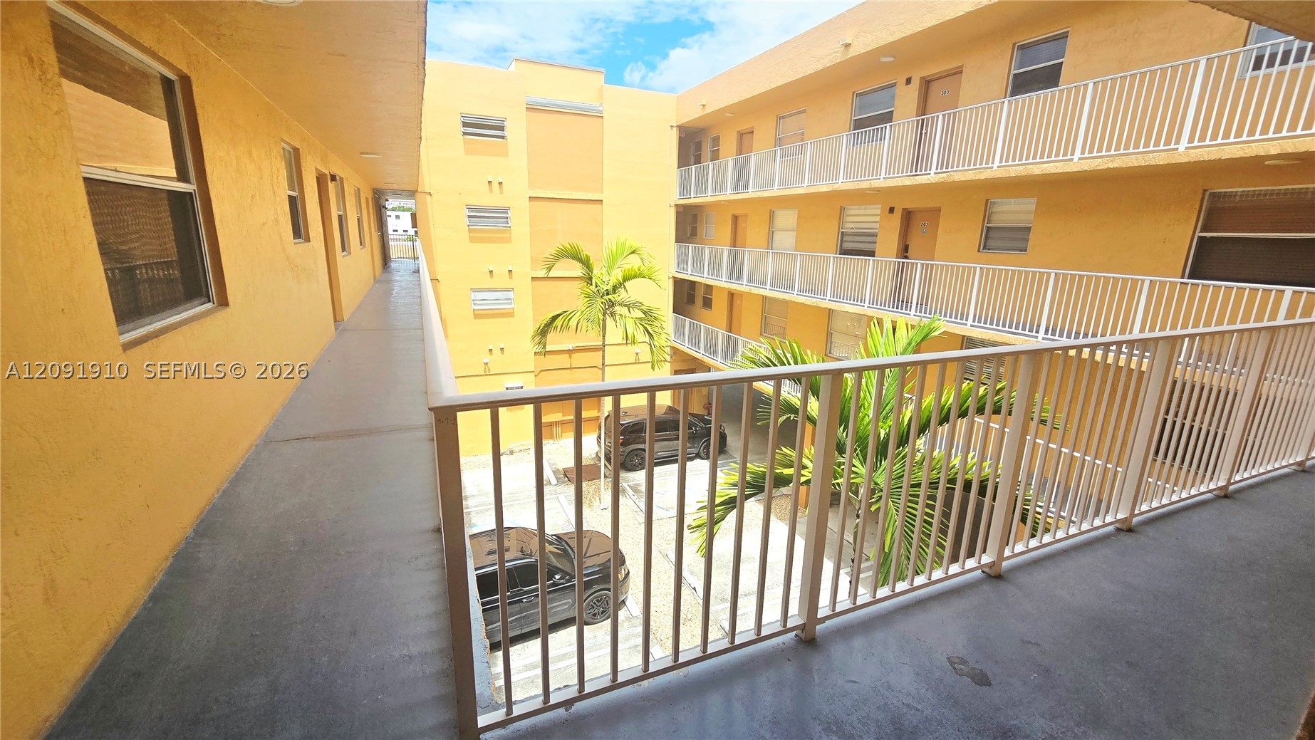 2441 SW 31st Ave #207
