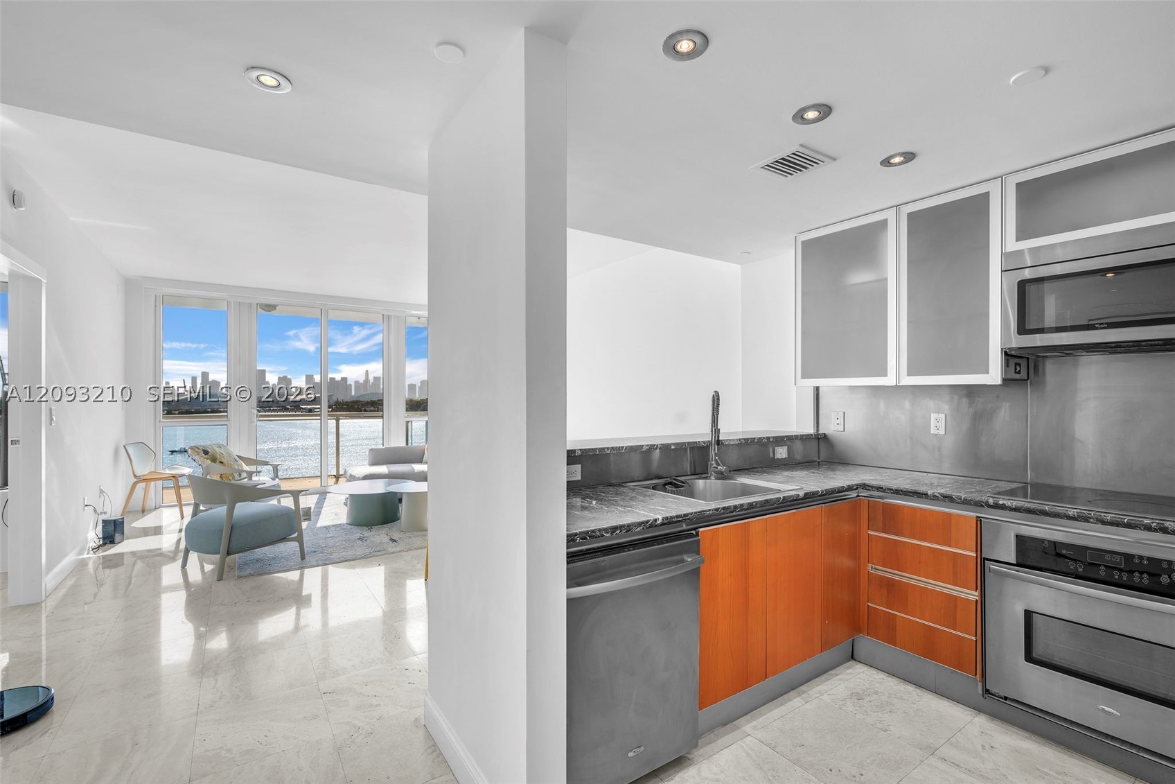 image Bentley Bay South11