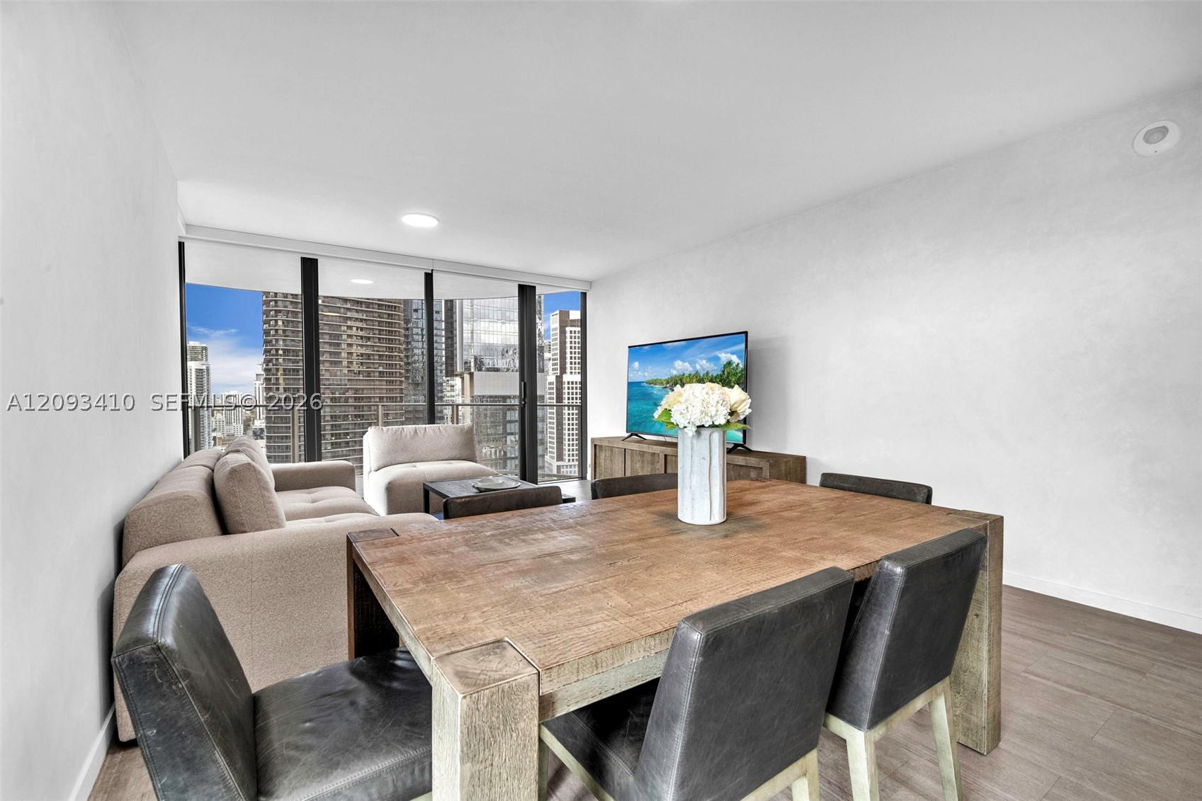 image Brickell Flatiron15