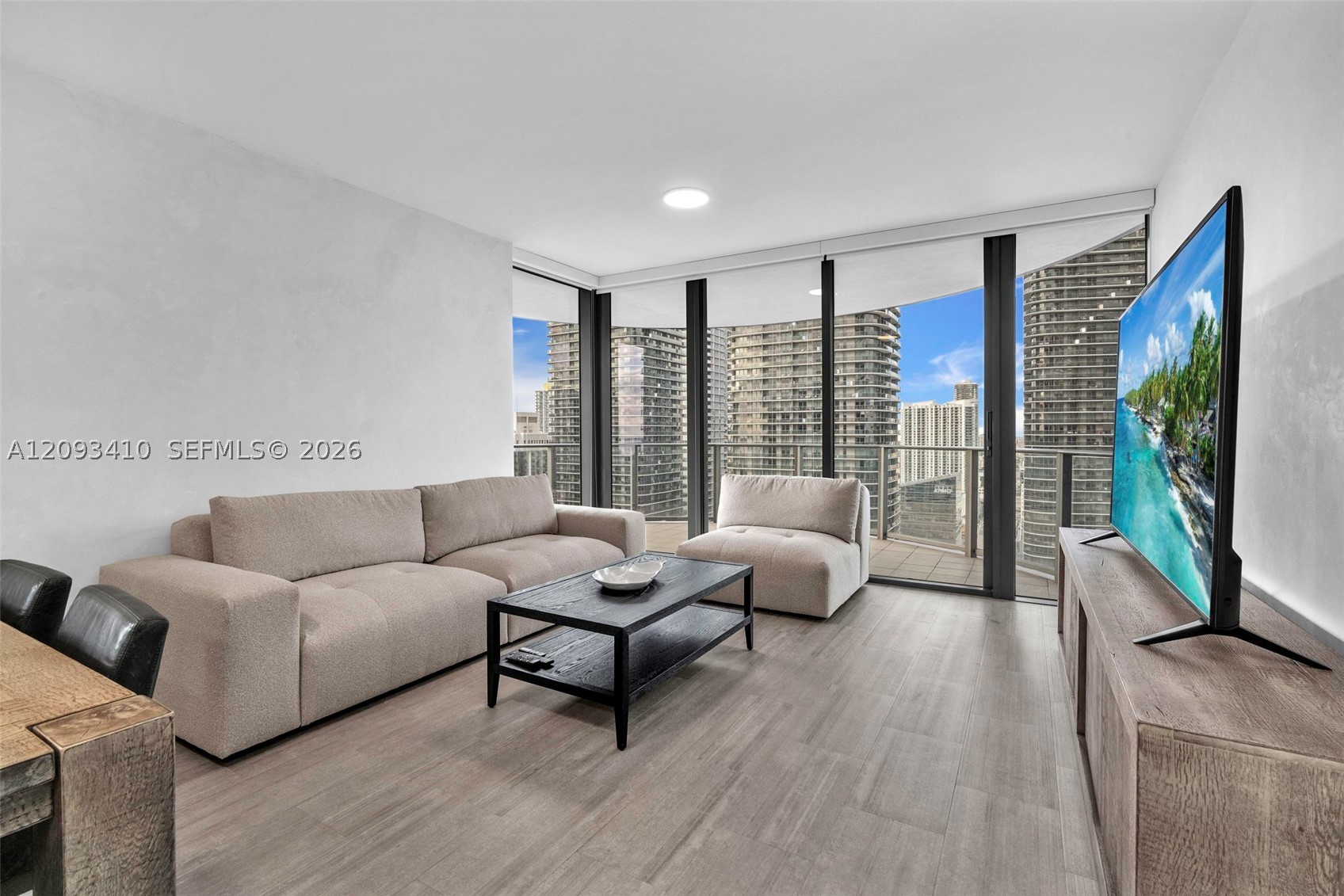 image Brickell Flatiron16