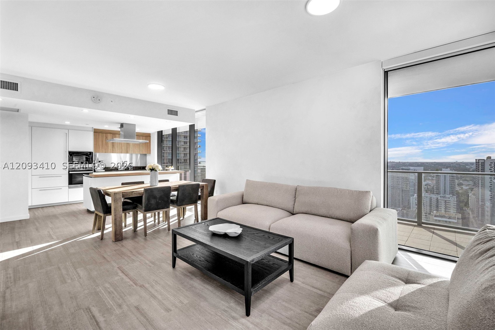 image Brickell Flatiron19