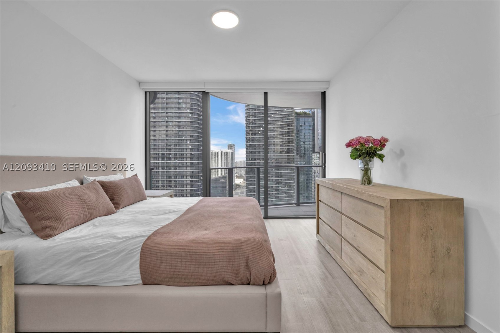 image Brickell Flatiron21