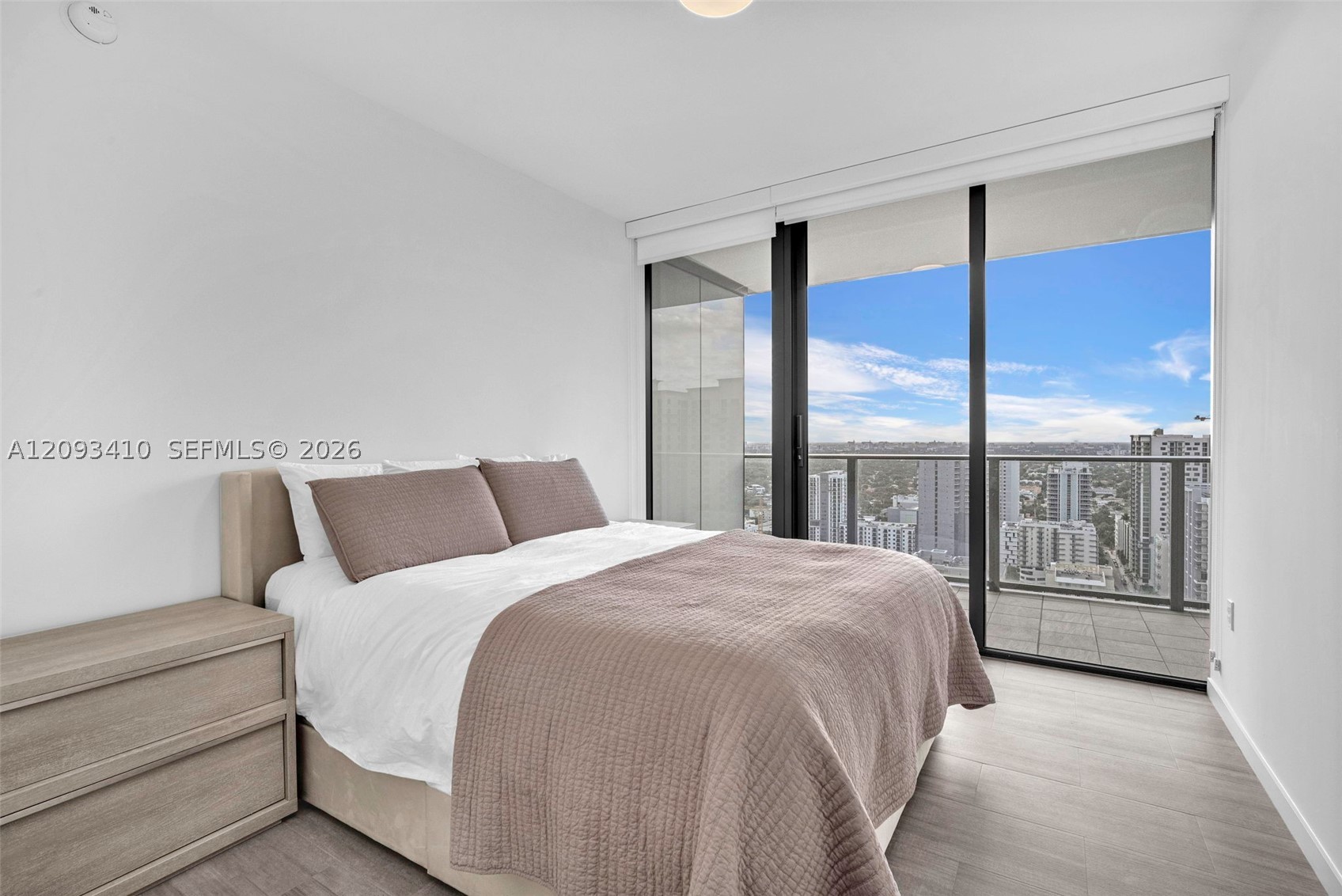 image Brickell Flatiron32