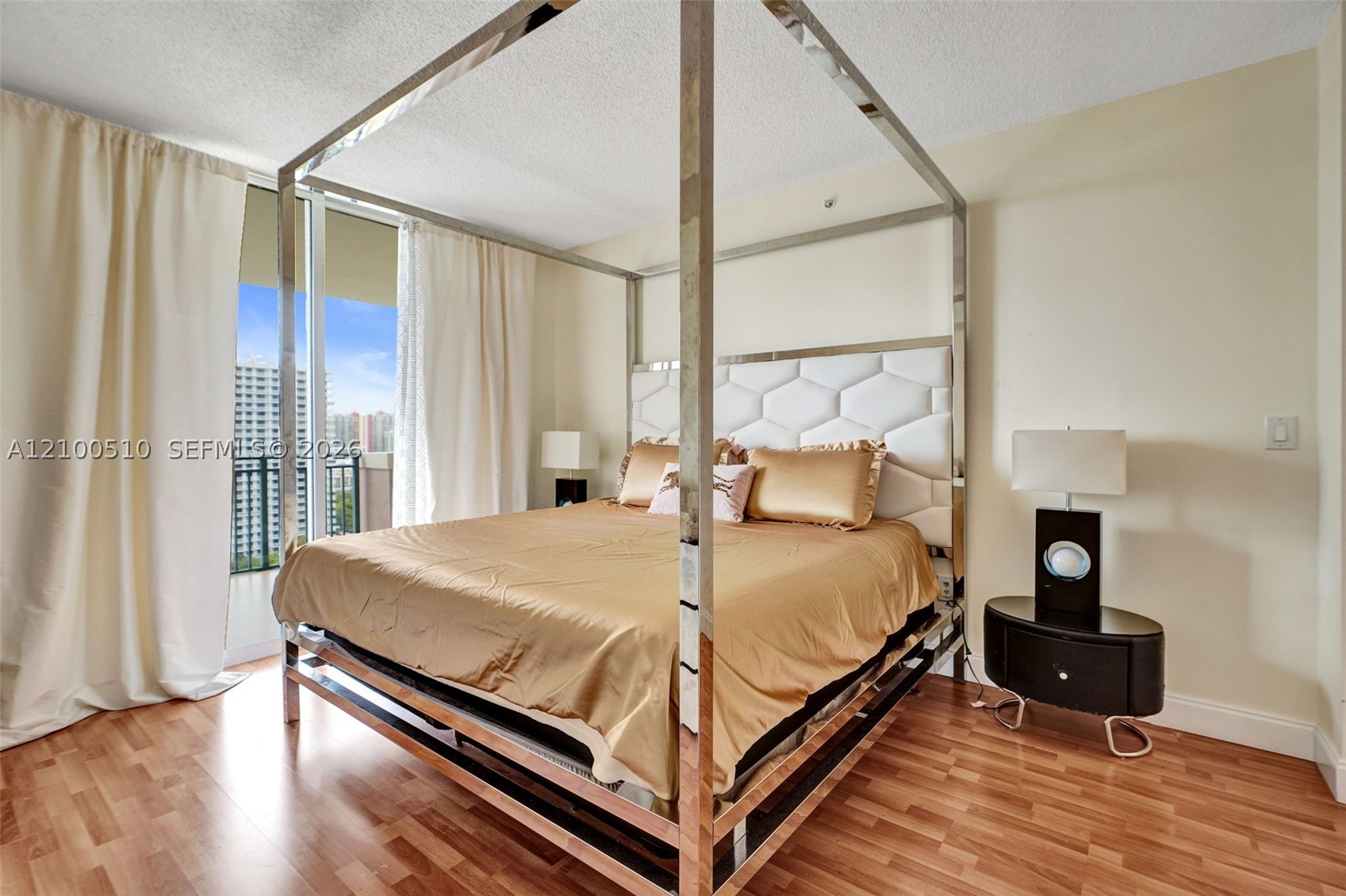 image King David Condo16