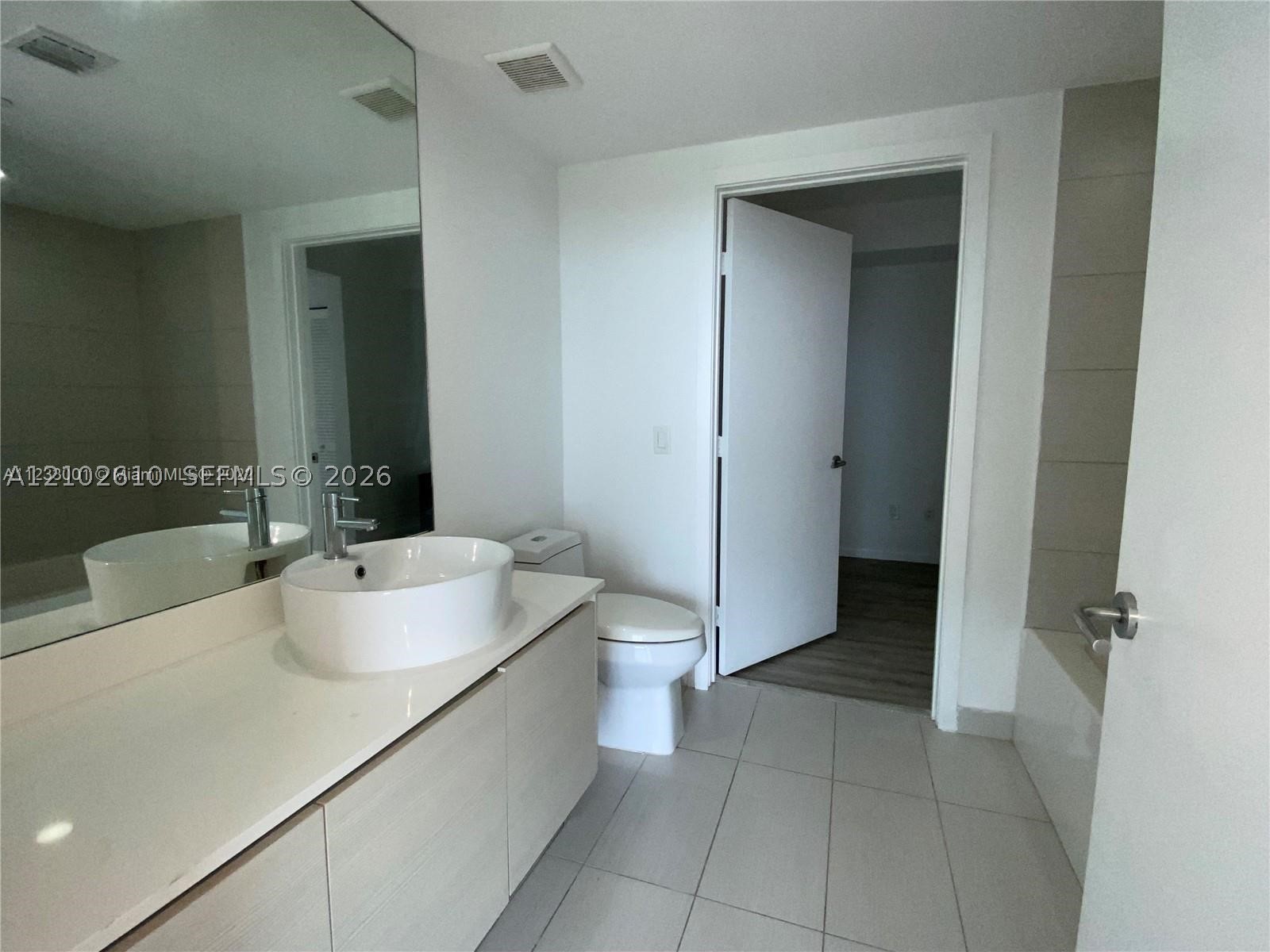 image Baltus House4