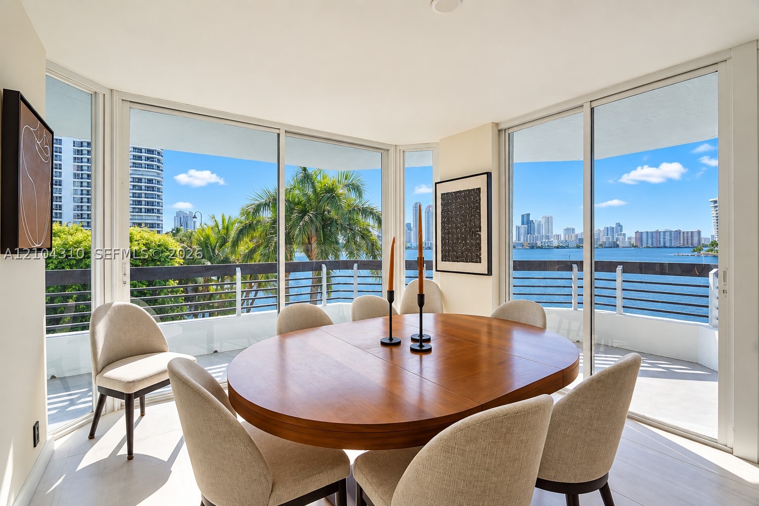 3530 Mystic Pointe Dr #415 Aventura, FL 33180