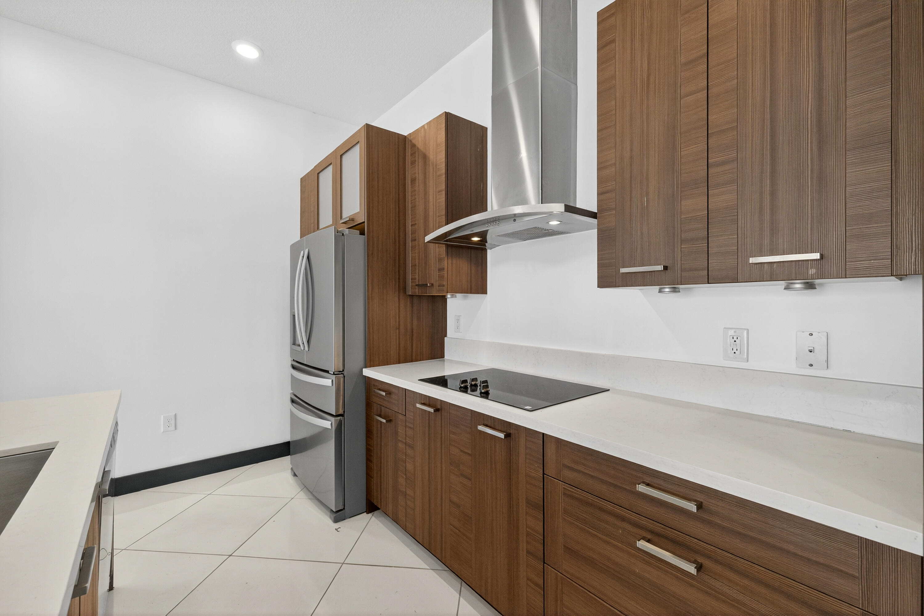 15800 NW 88th Miami Lakes, FL 33018