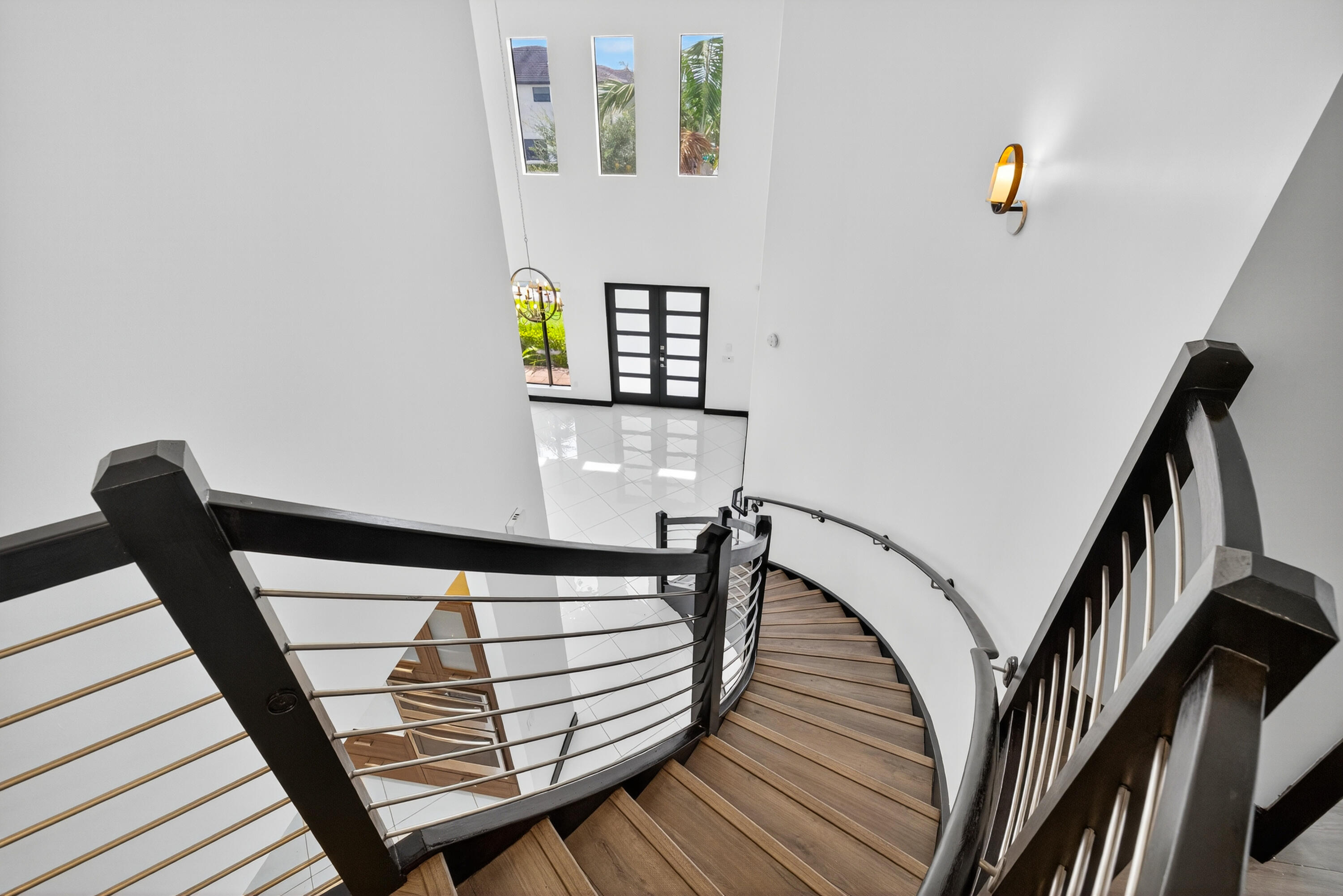 15800 NW 88th Miami Lakes, FL 33018