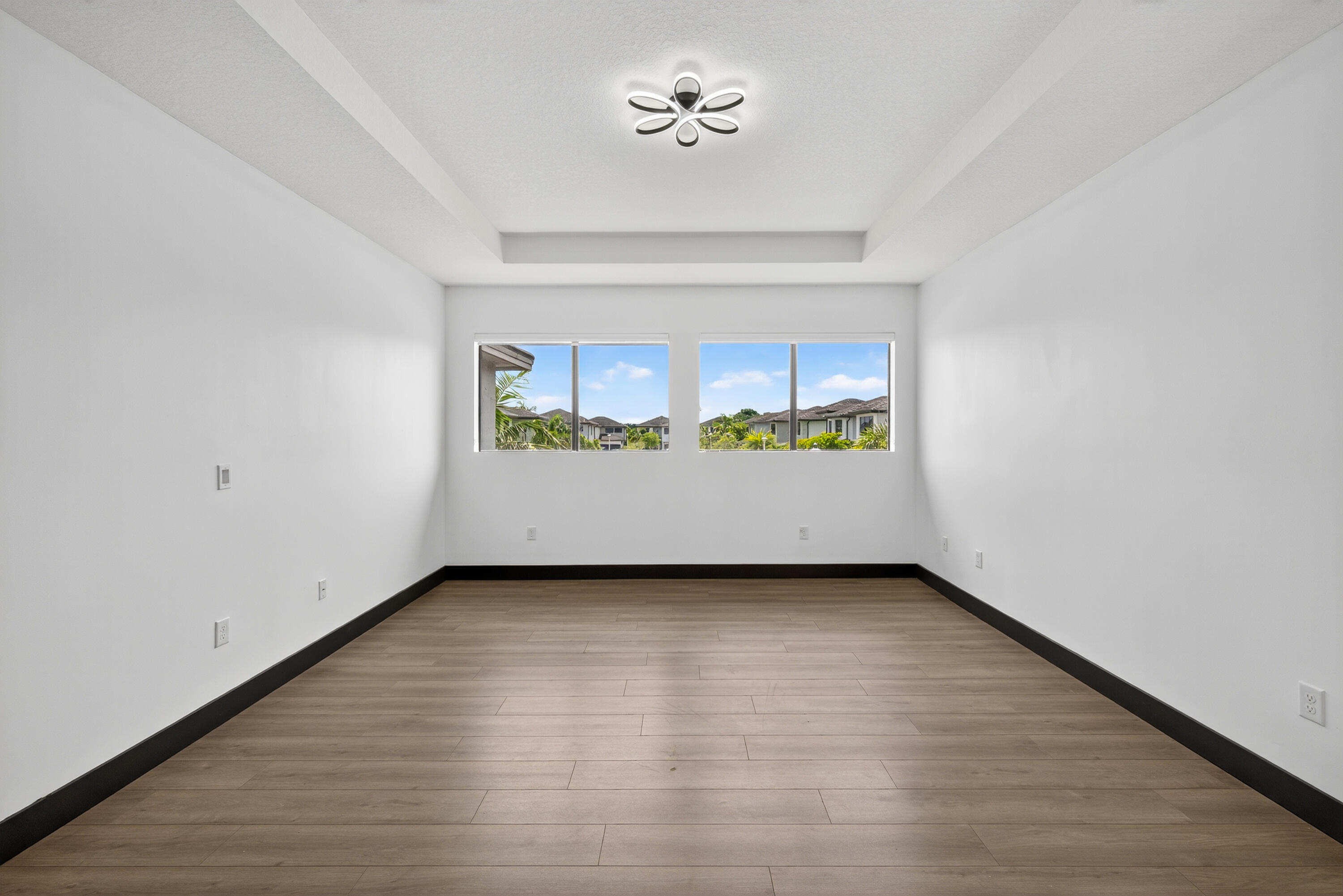 15800 NW 88th Miami Lakes, FL 33018