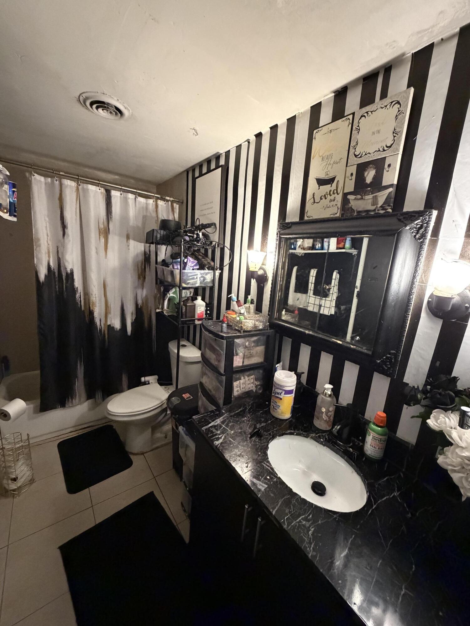 7917 Panama Miramar, FL 33023