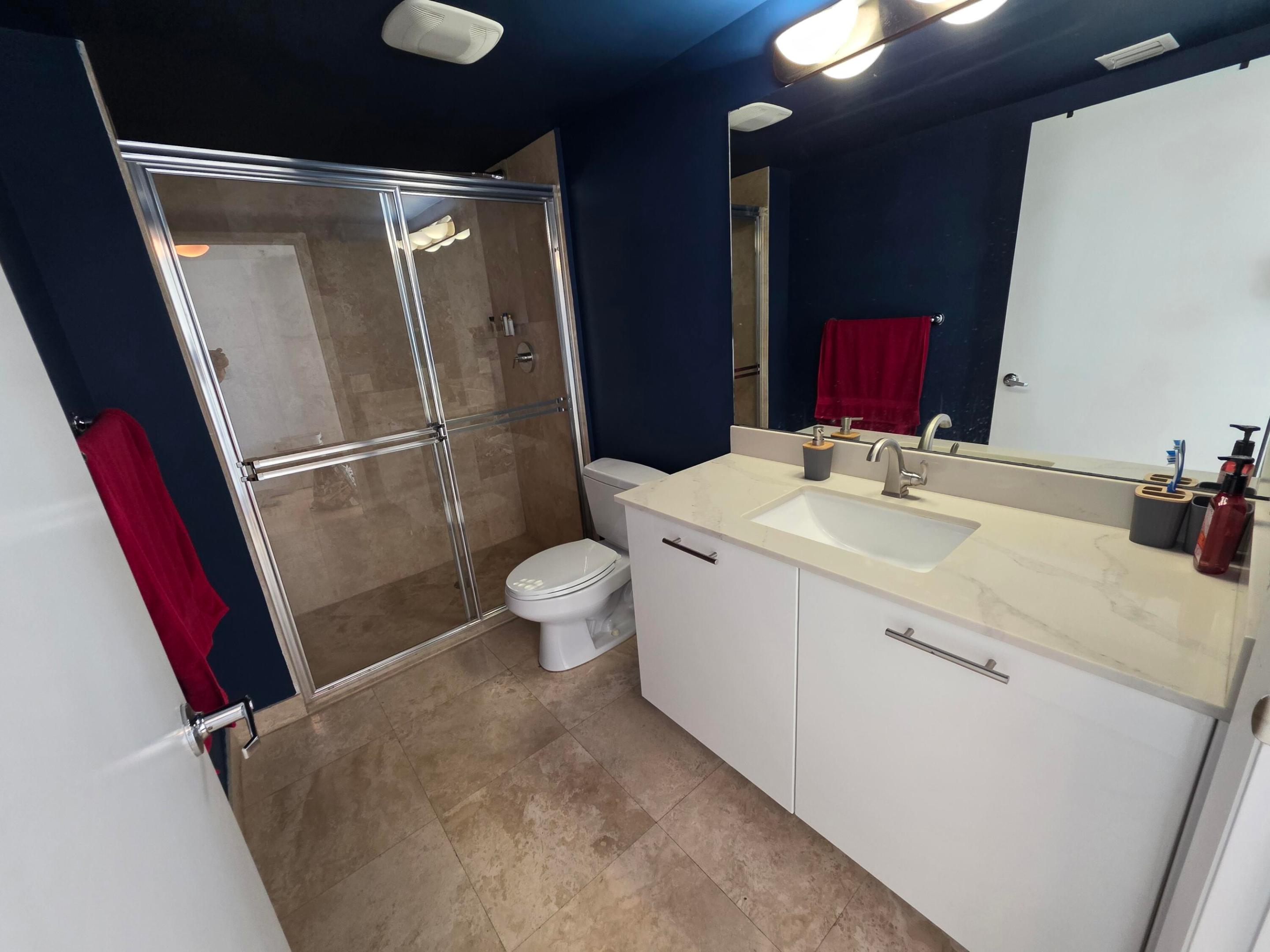 image Brickell on the River South8