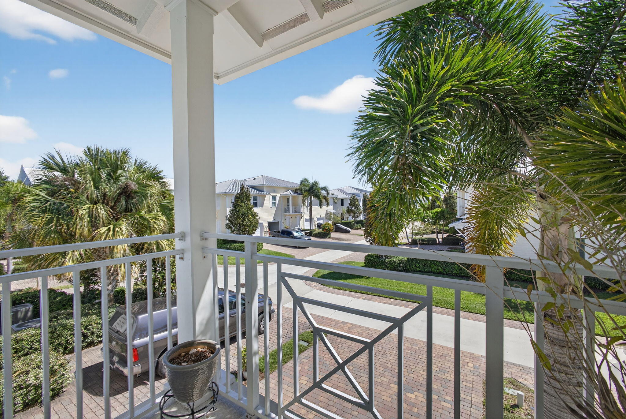 1122 Dakota Jupiter, FL 33458