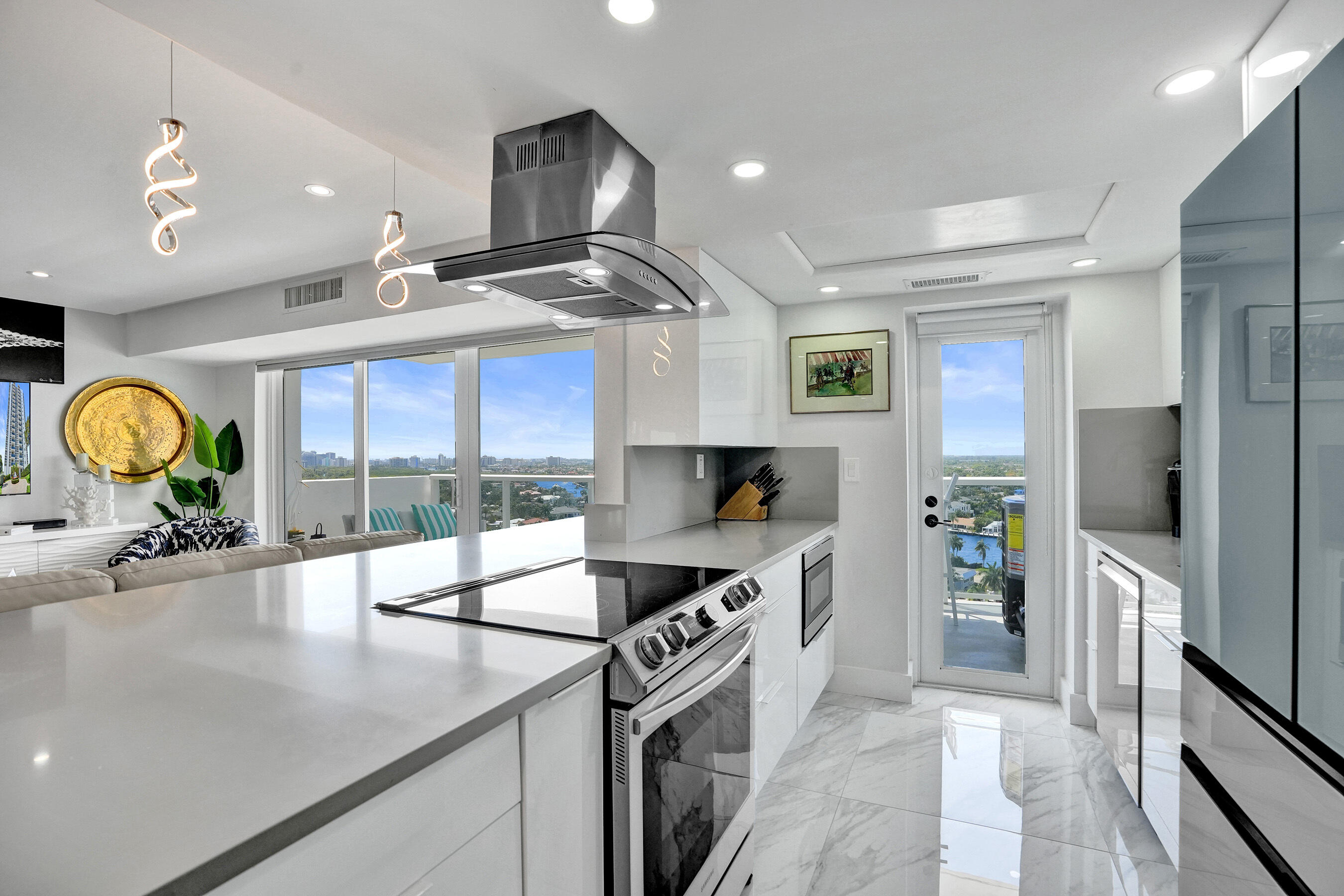 2701 N Ocean #17e Fort Lauderdale, FL 33308