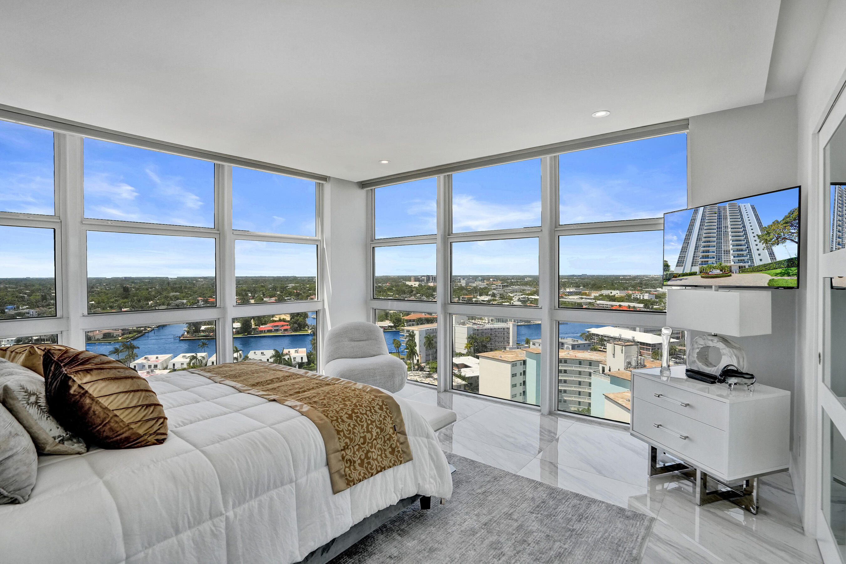 2701 N Ocean #17e Fort Lauderdale, FL 33308