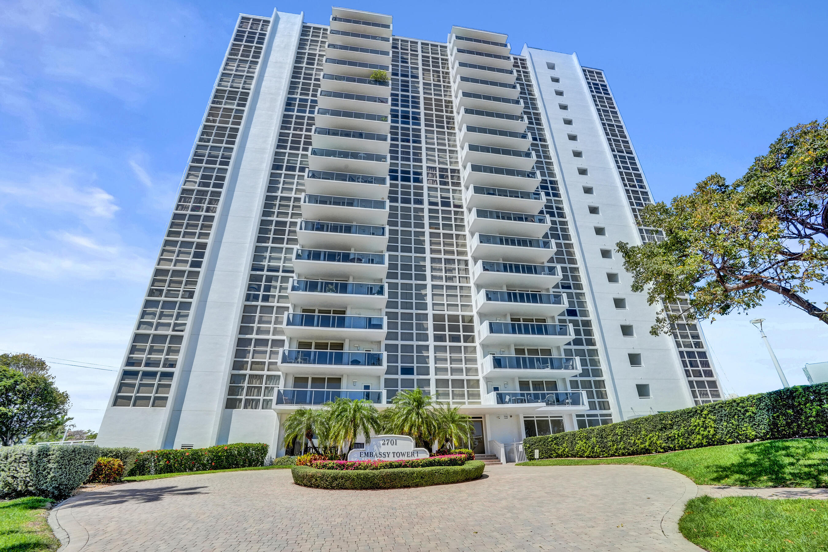 2701 N Ocean #17e Fort Lauderdale, FL 33308