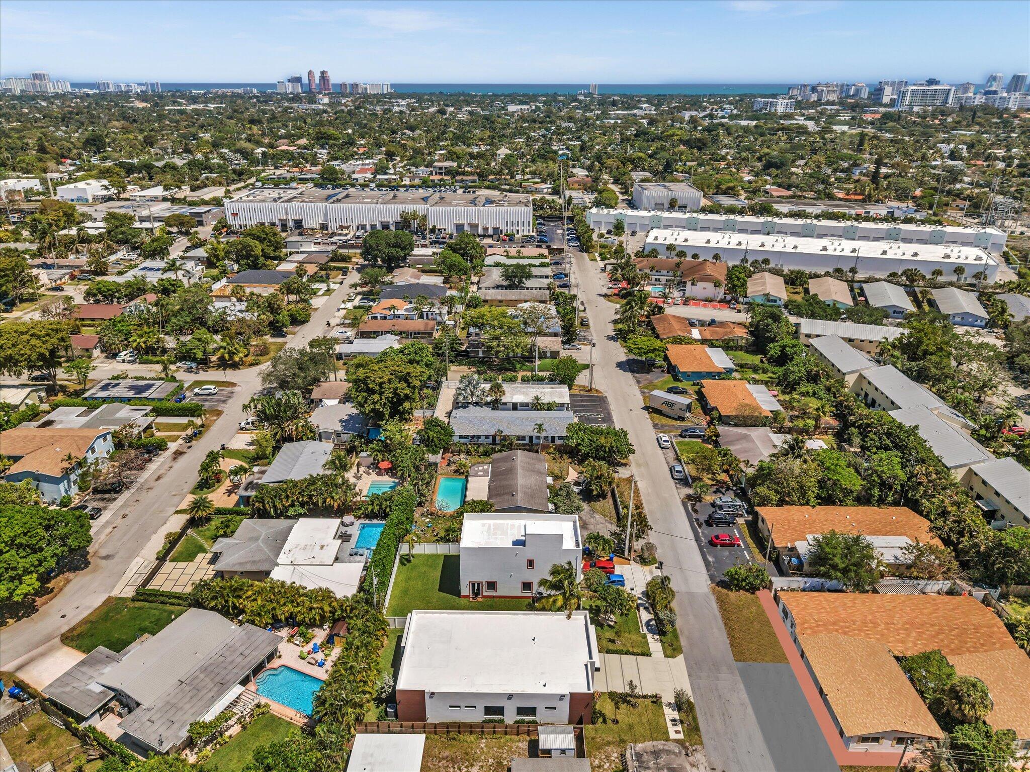 913 NE 15th Fort Lauderdale, FL 33304