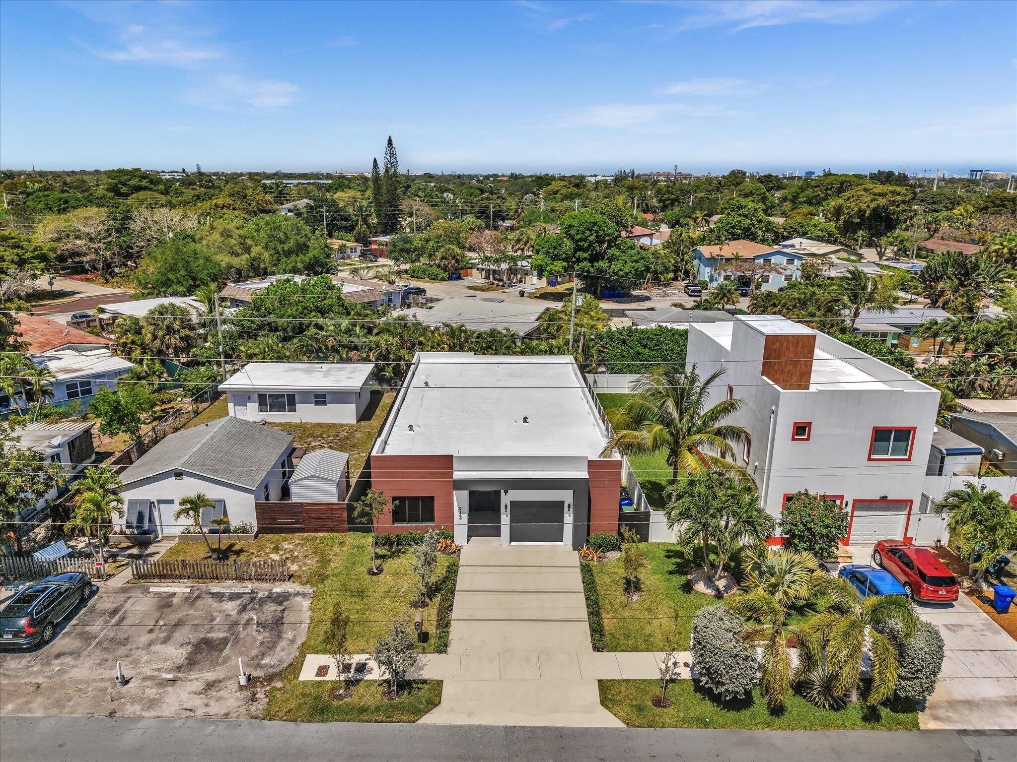 913 NE 15th Fort Lauderdale, FL 33304