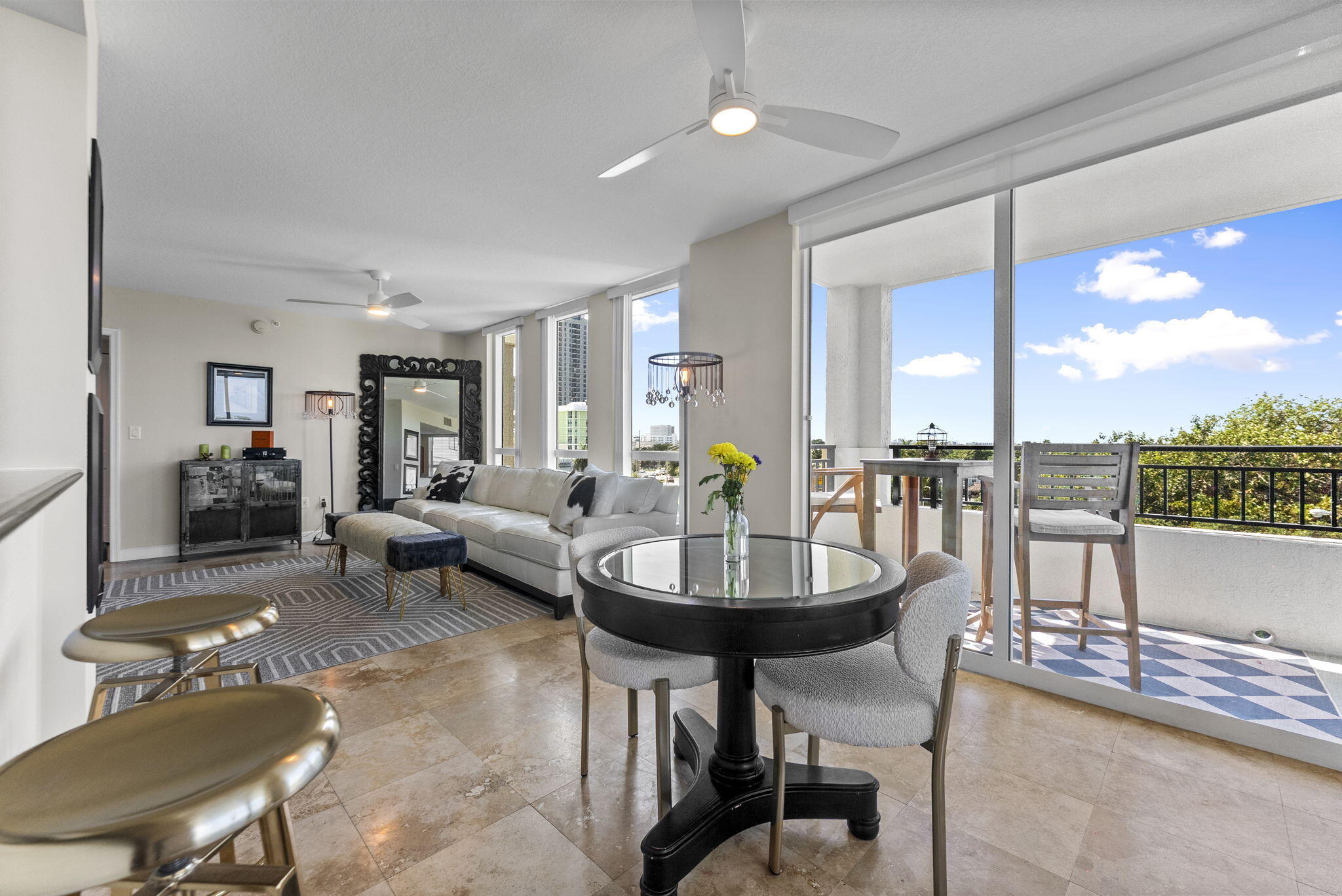 600 W Las Olas #502s Fort Lauderdale, FL 33312