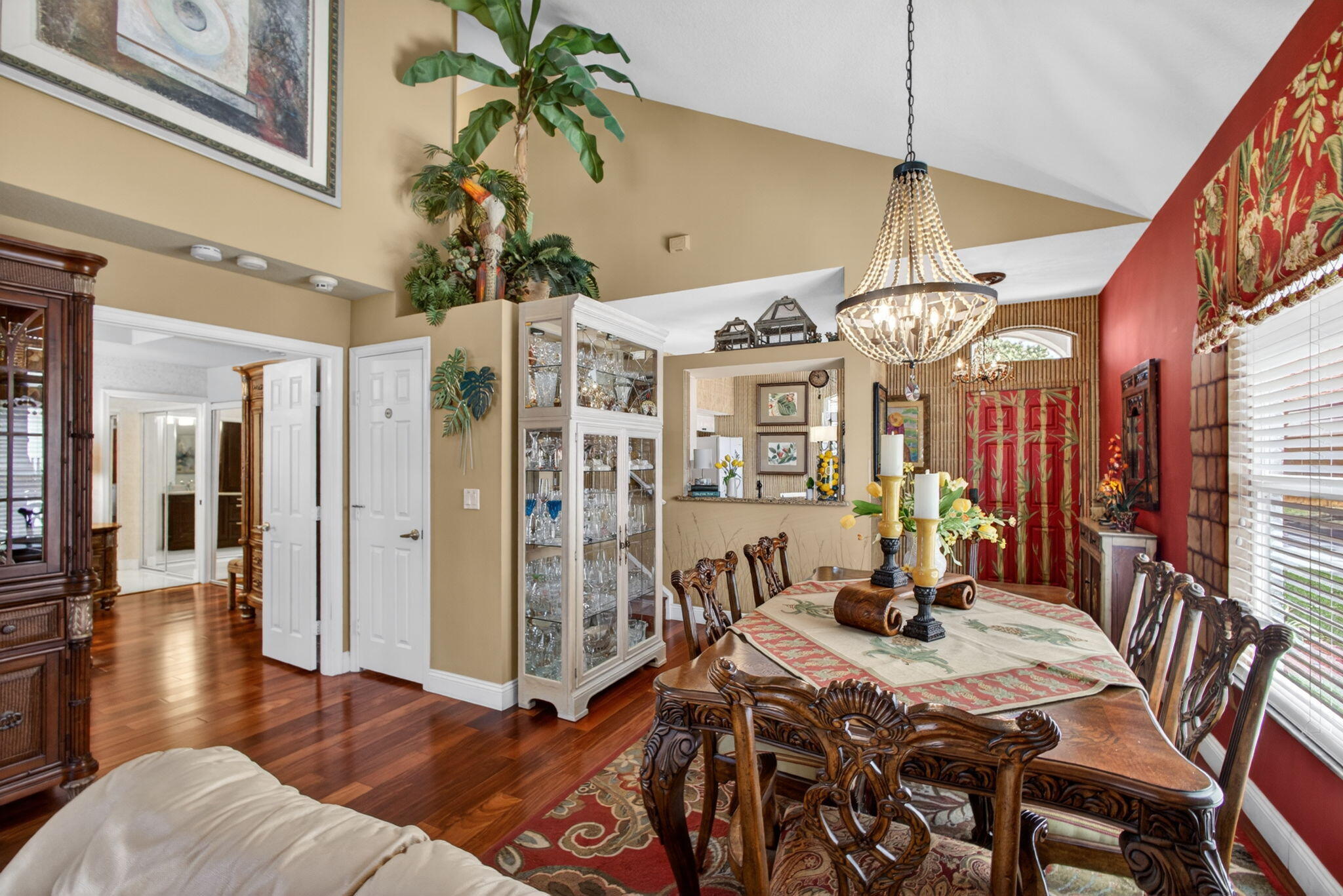 5137 Elpine Riviera Beach, FL 33418
