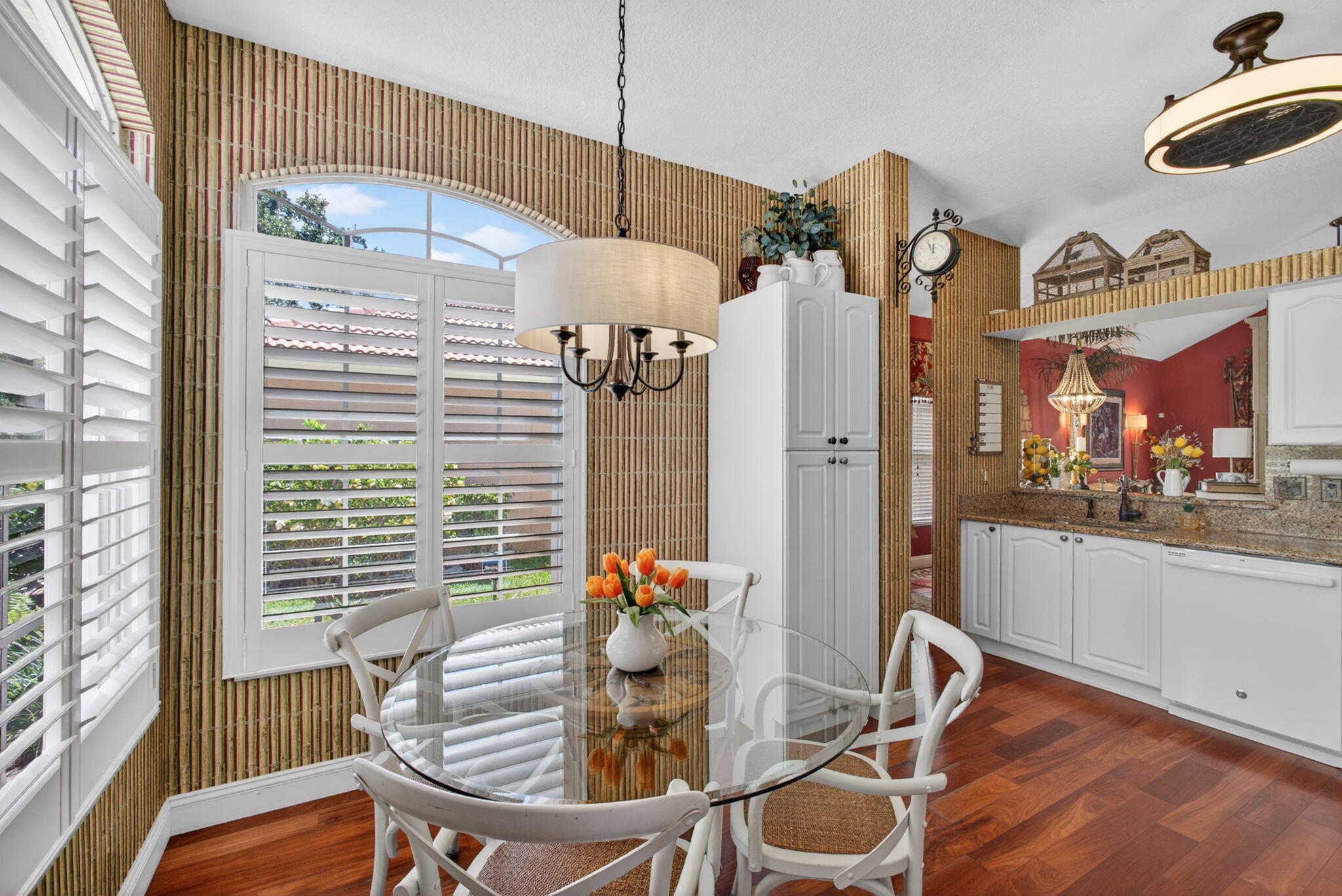 5137 Elpine Riviera Beach, FL 33418