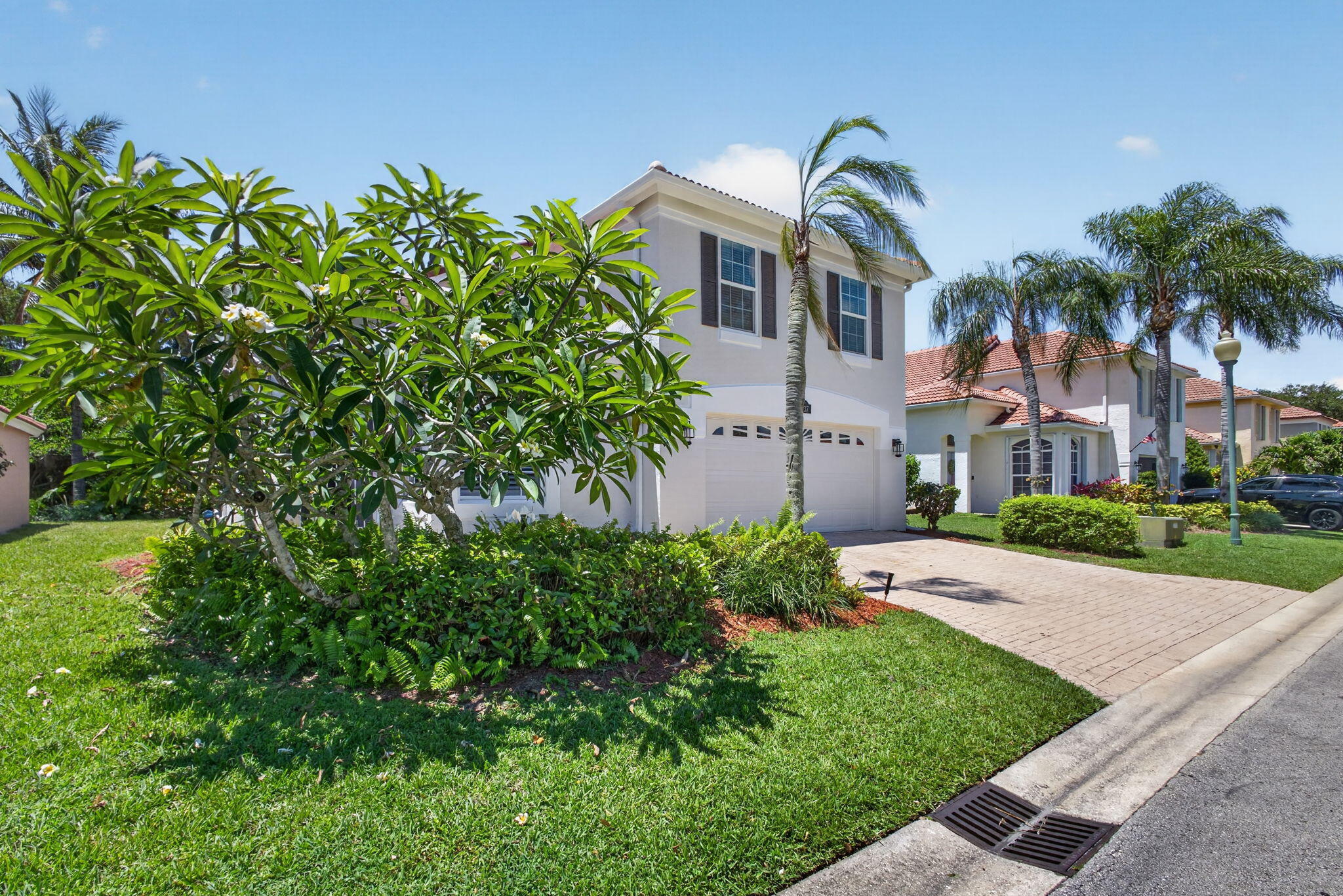 5137 Elpine Riviera Beach, FL 33418