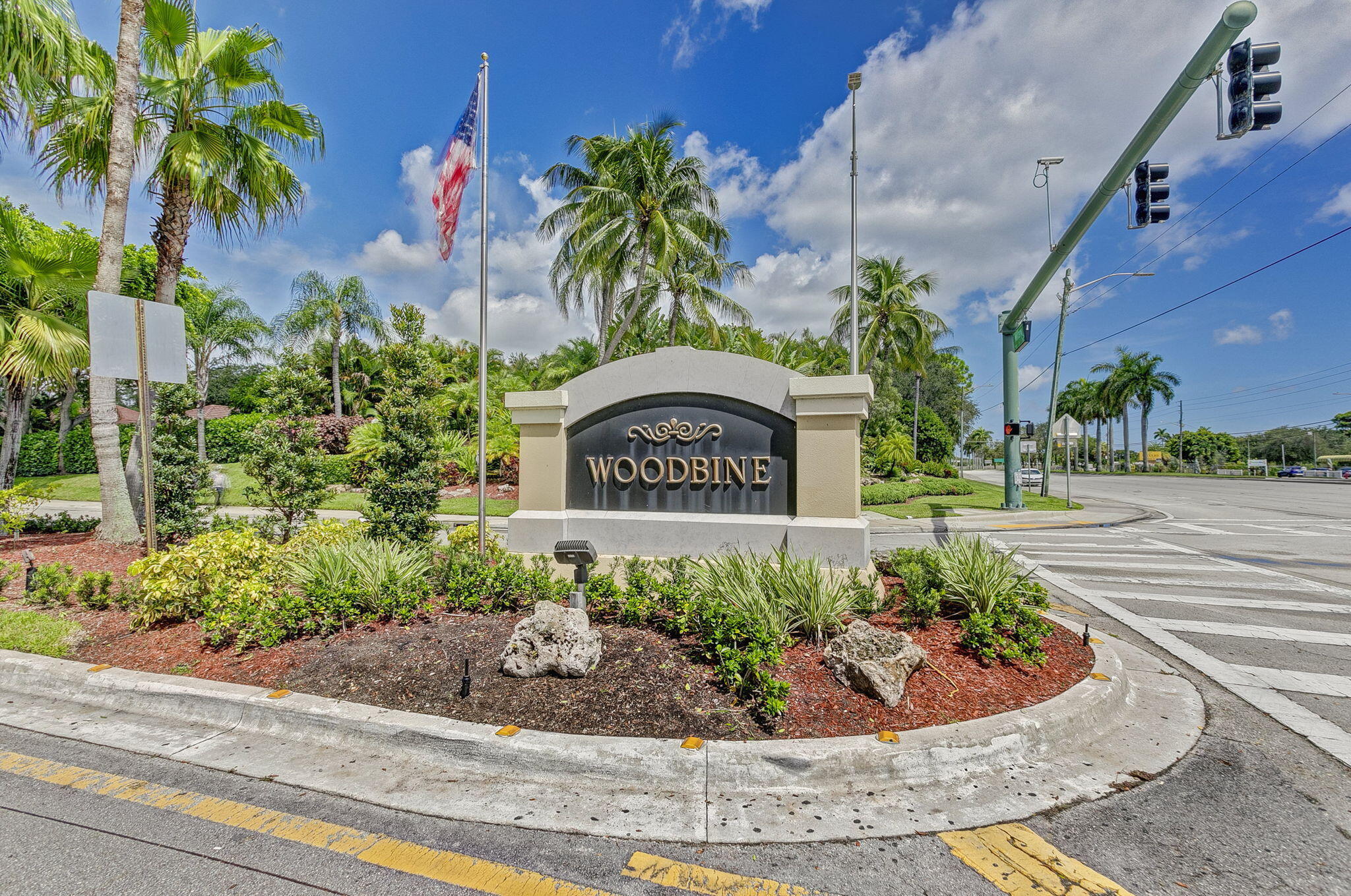 5137 Elpine Riviera Beach, FL 33418