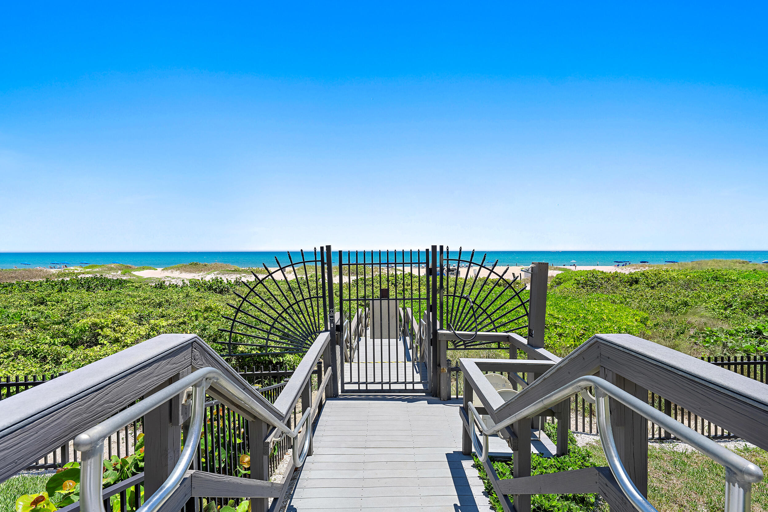 2700 N Ocean #801b Singer Island, FL 33404